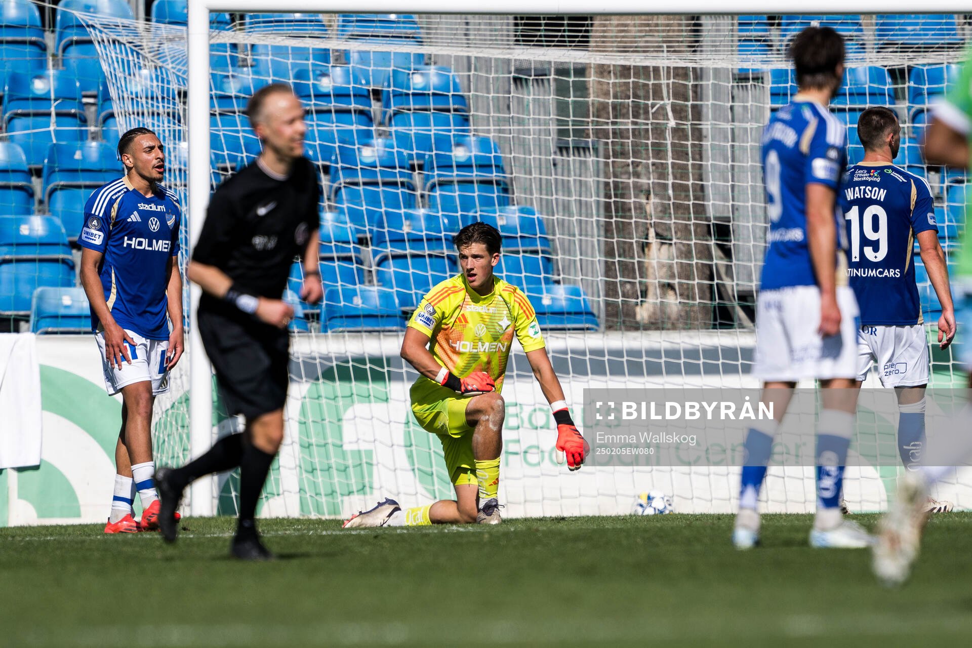 Moutaz Neffati and Goalkeeper David Andersson of IFK