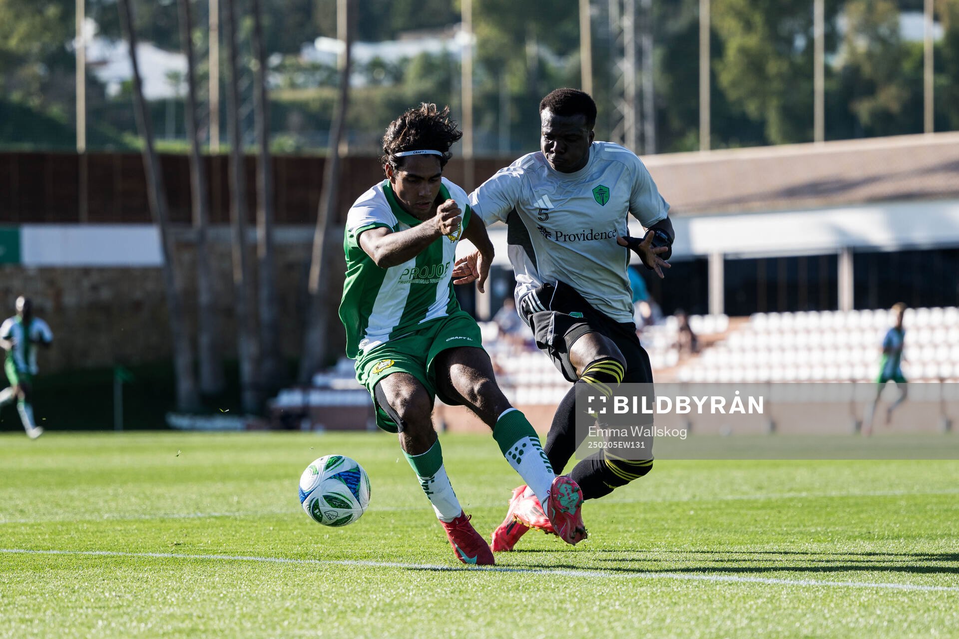 Jonathan Karlsson of Hammarby and Nouhou of Seattle