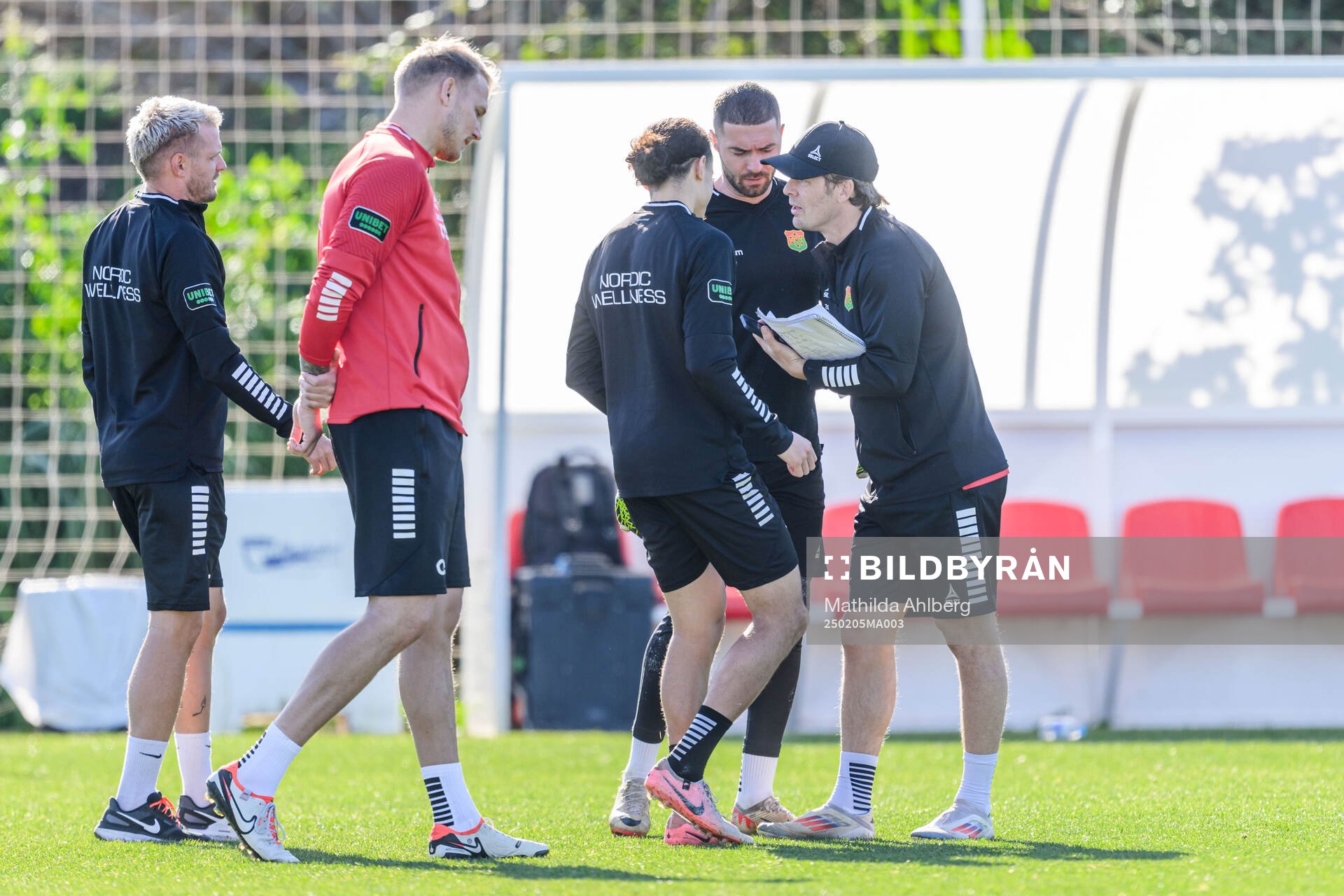 Under en fotbollsträning med GAIS