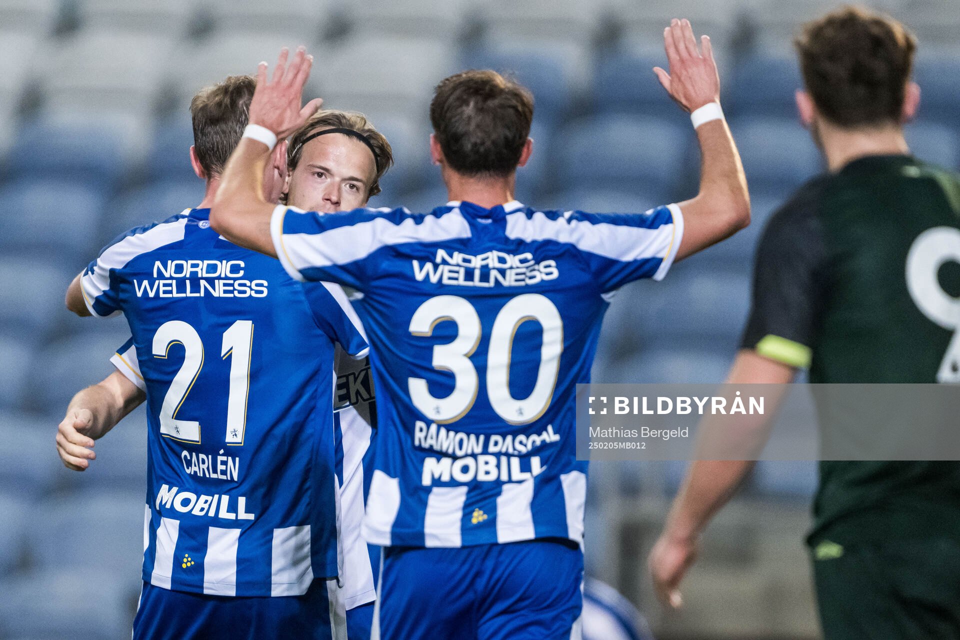 August Erlingmark of IFK Göteborg celebrates