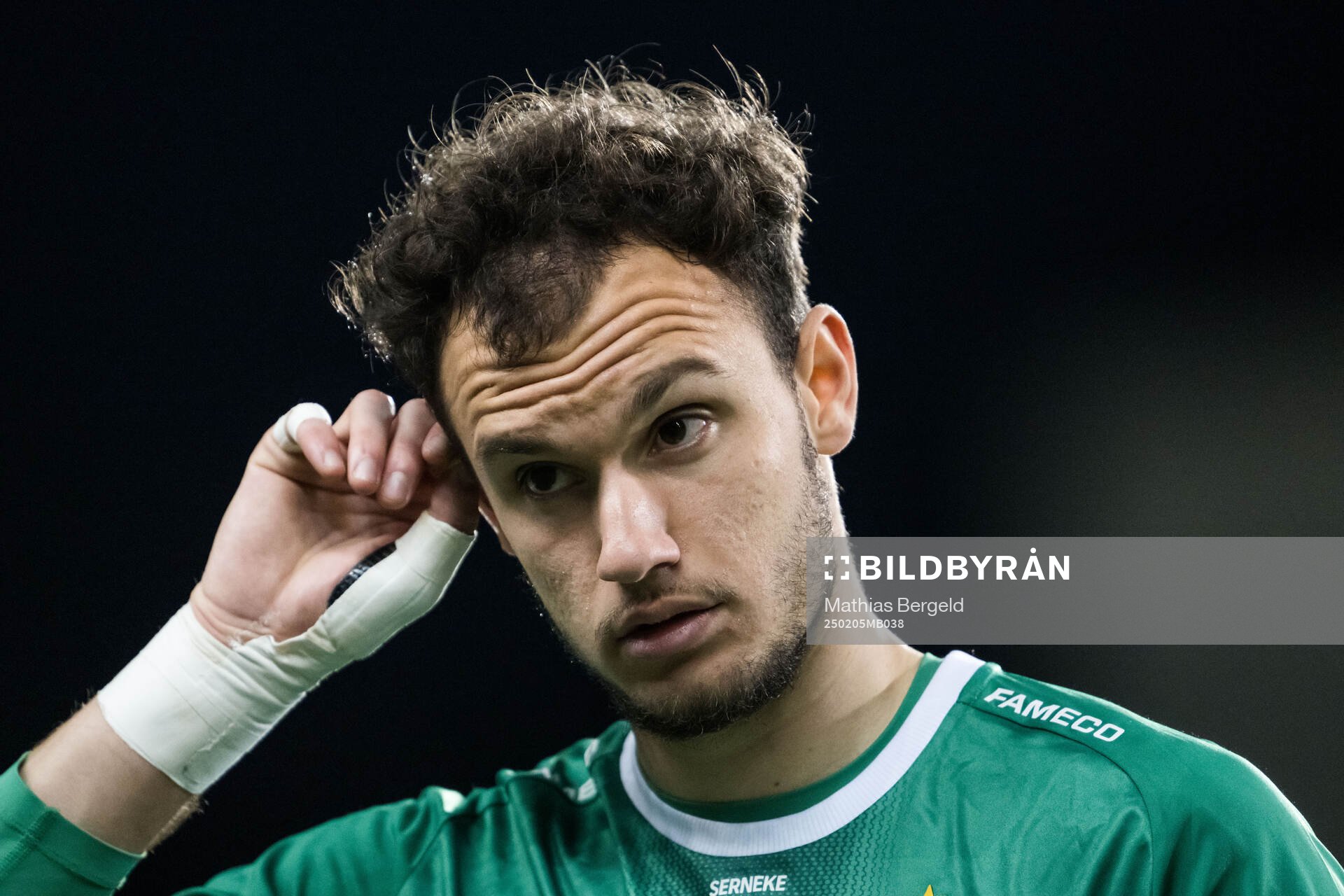 Goalkeeper Elis Bishesari of IFK Göteborg looks dejected