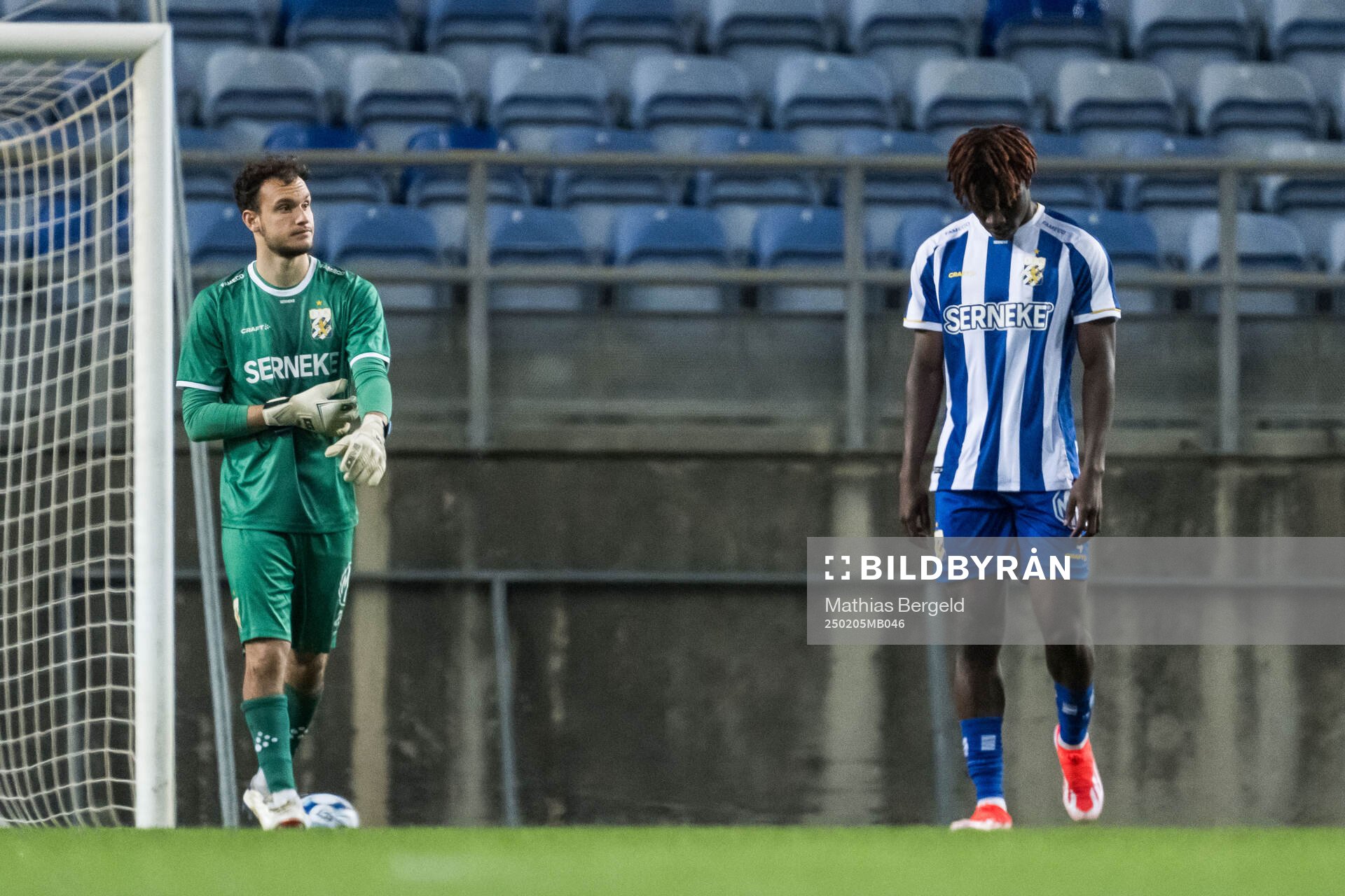 Goalkeeper Elis Bishesari and Rockson Yeboah of IFK