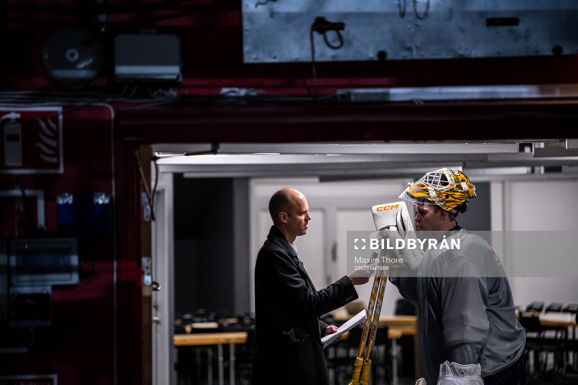 Goaltender Linus Söderström  of the Swedish national ice