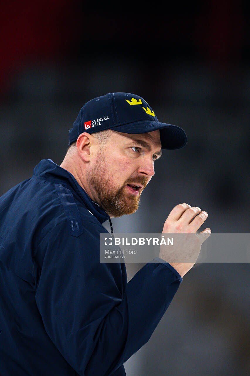 Assistant coach Gereon Dahlgren of the Swedish national ice