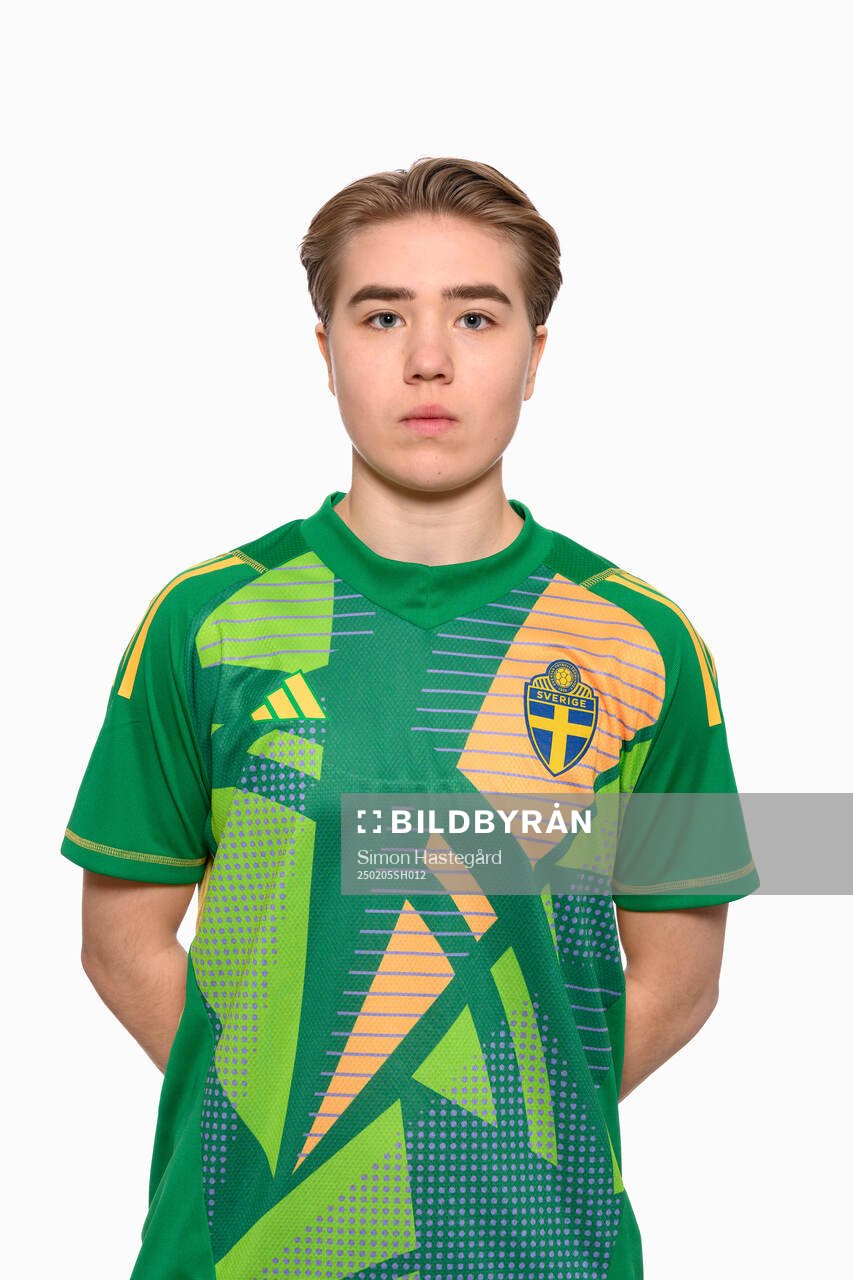 Cava Lejonkula, Målvakt