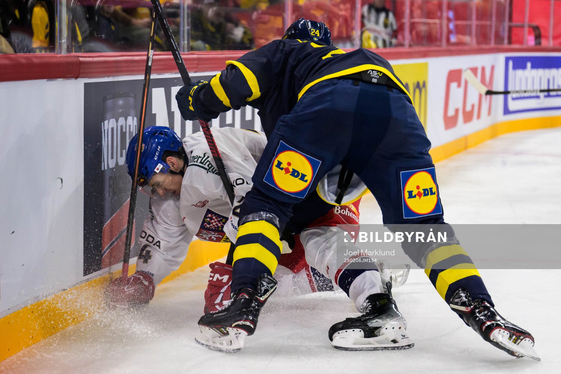 Libor Hajek of Czech Republic and Oscar Lindberg of Sweden