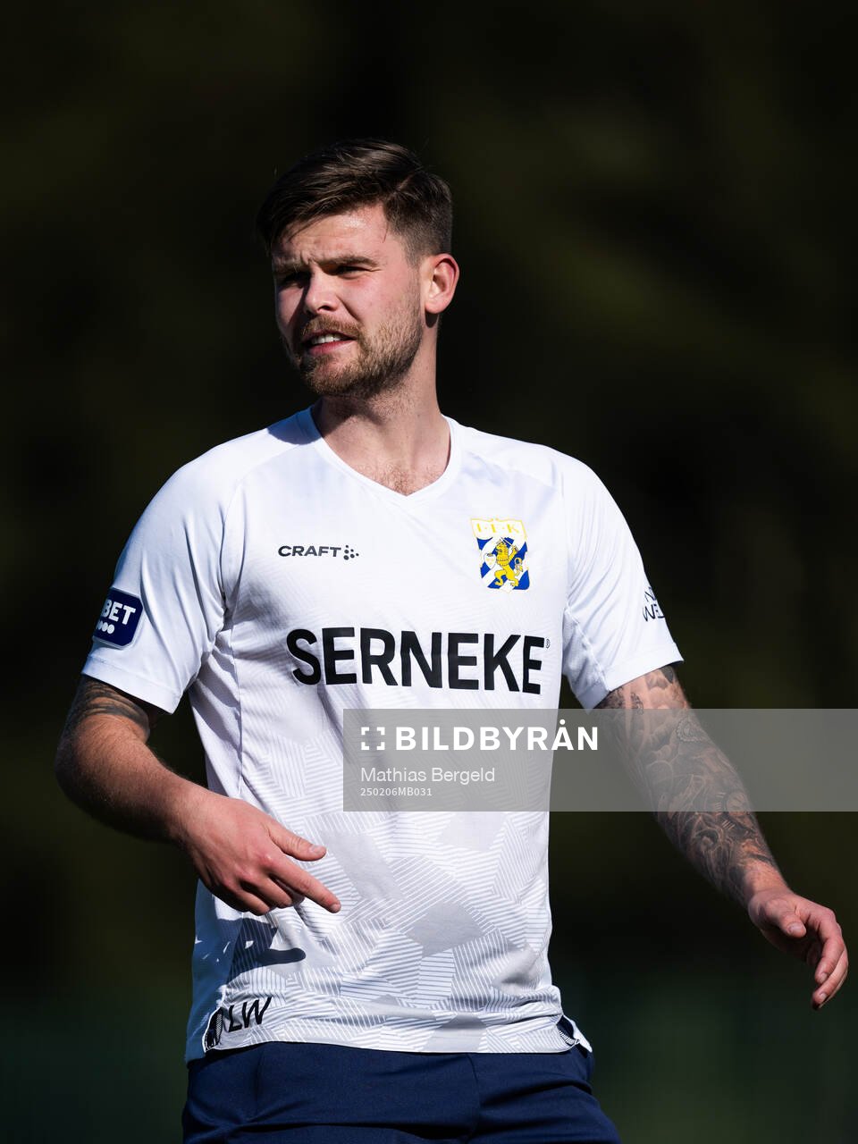 Analytiker analytiker Liam Wohlén under en fotbollsträning med IFK Göteborg den 6 februari 2025 i Alvor. 