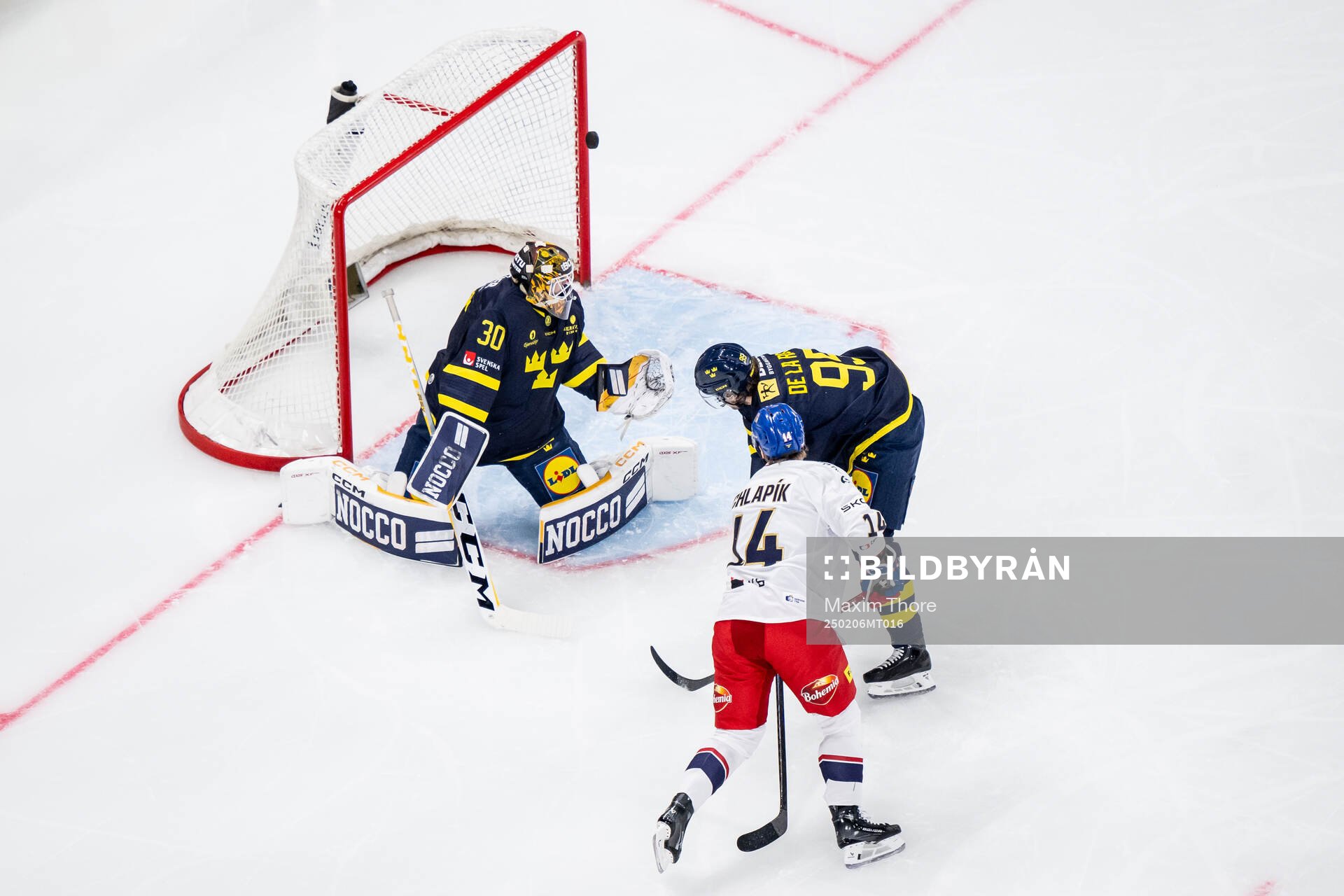 Filip Chlapik of Czech Republic scores the 0-1 goal against