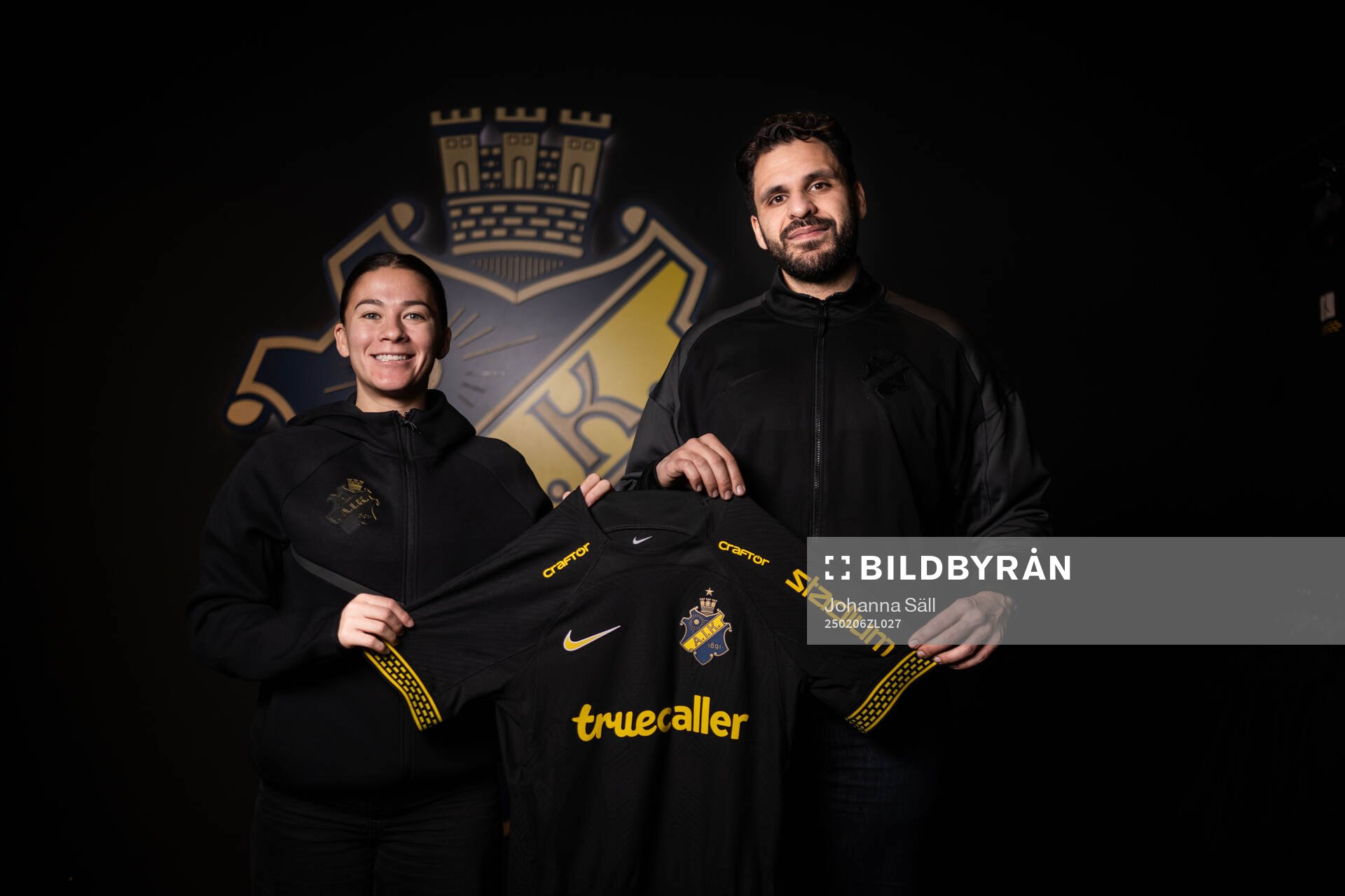 AIKs Angela Beard och sportchef Zinar Spindari
