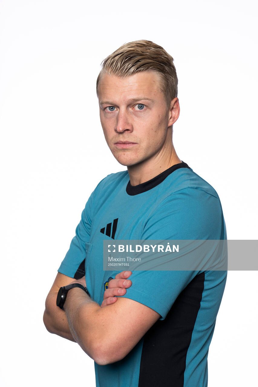 Domare Adam Ladebäck