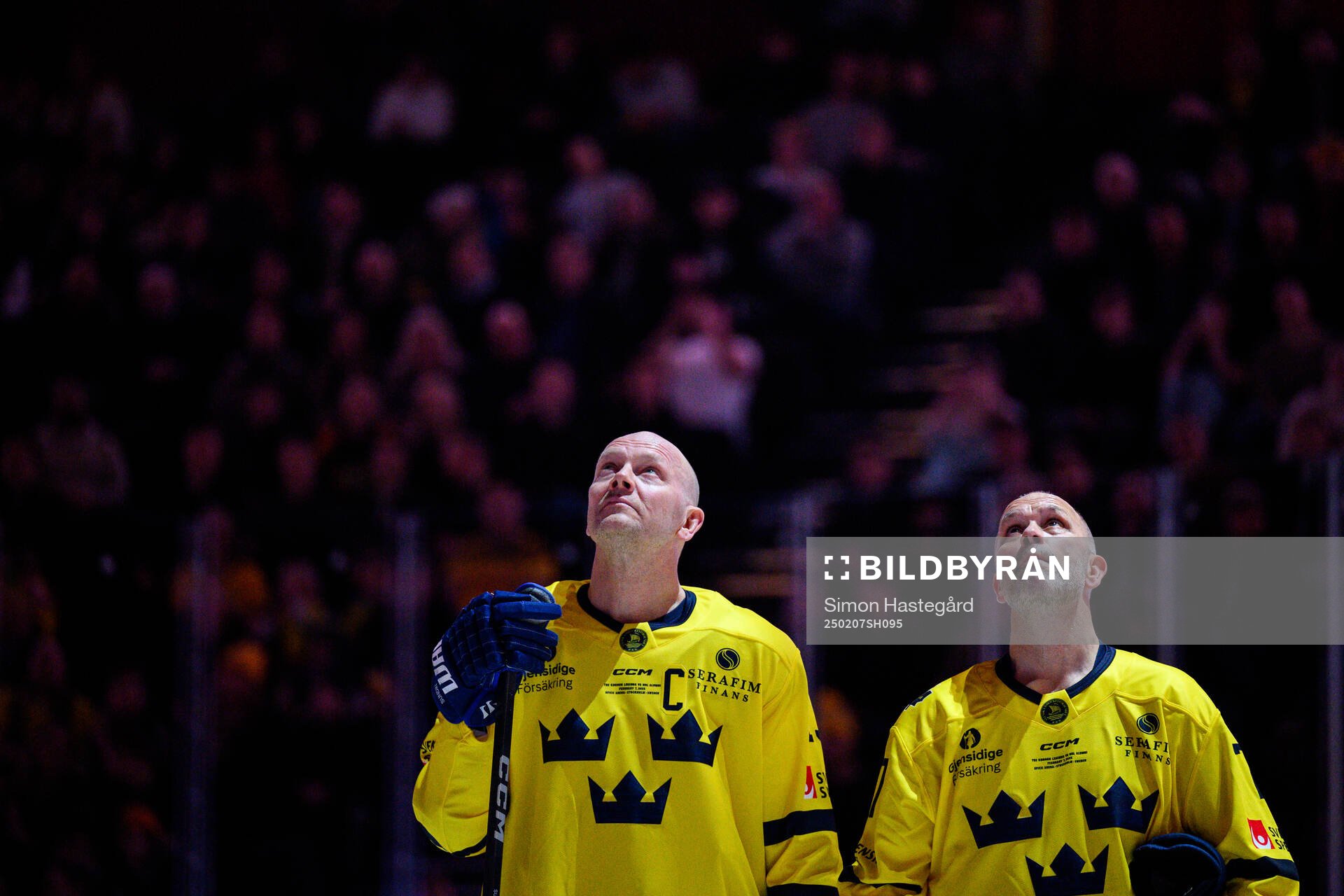 Mats Sundin and Tommy Sjödin of Tre Kronor Legends