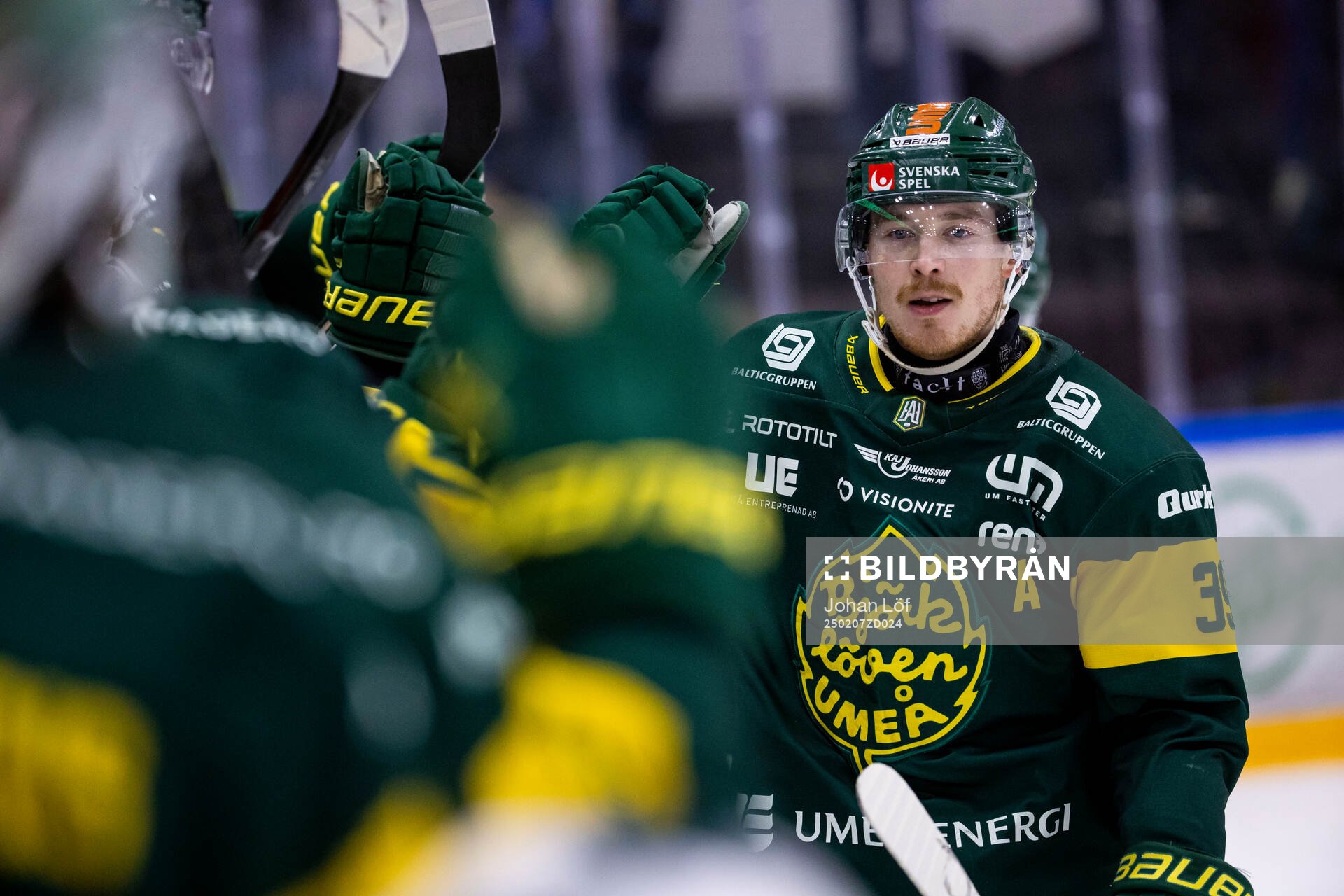 Björklövens Joel Mustonen jublar