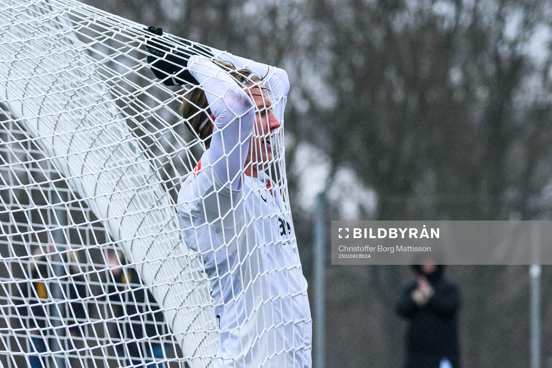 Helsingborgs Taylor Silverholt jublar efter 3-0 under träningsmatchen i fotboll mellan Helsingborg och Örgryte den 8 februari 2025 i Helsingborg.