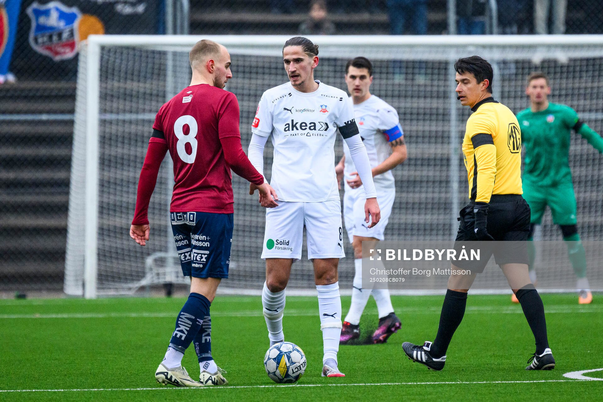Örgrytes Amel Mujanic, Helsingborgs Ervin Gigovic och