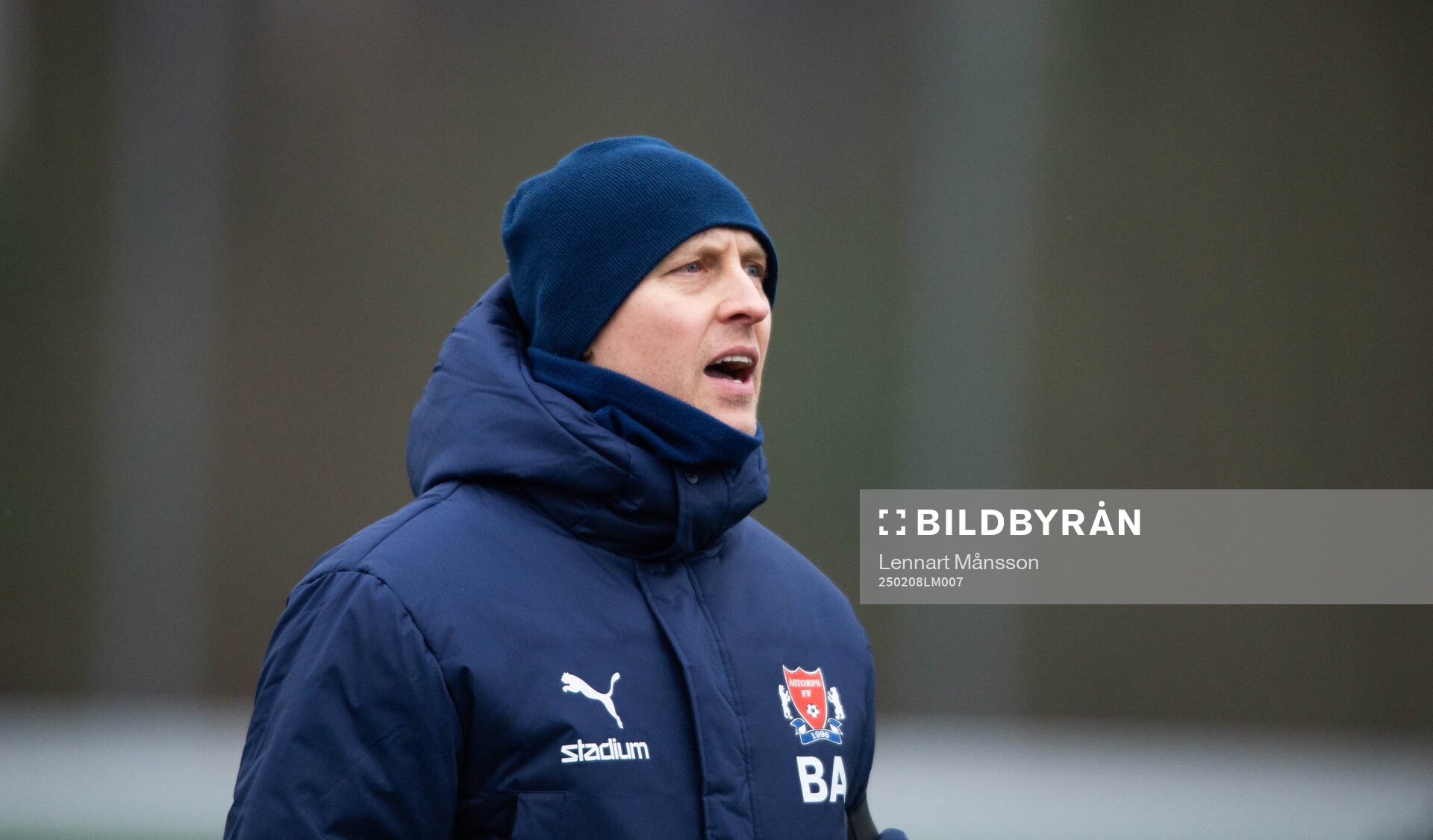 Åstorps tränare Bobby Alm Nilsson i träningsmatchen