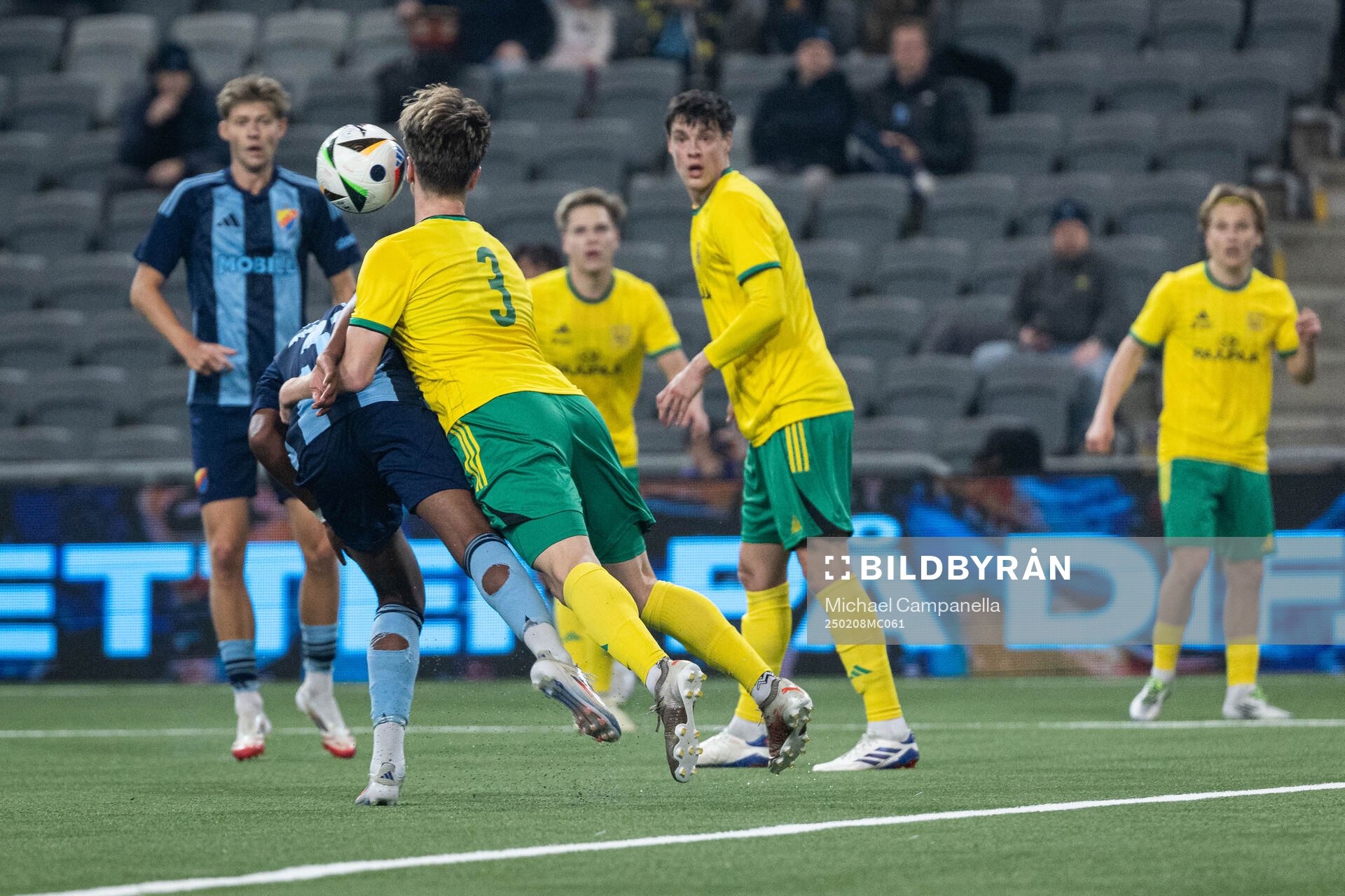 Ilves Matias Rale och Djurgårdens Isak Alemayehu