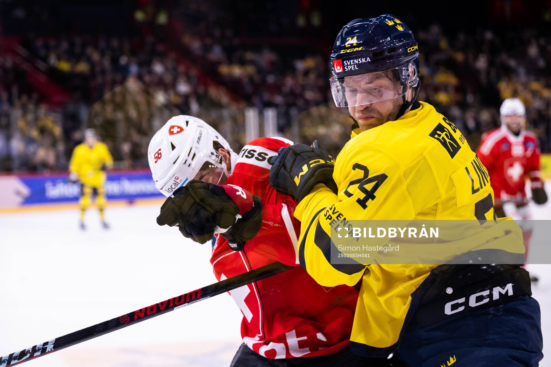Oscar Lindberg of Sweden