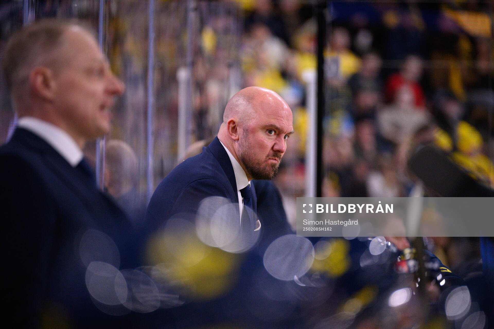Assistant coach Nicklas Grossmann of Sweden