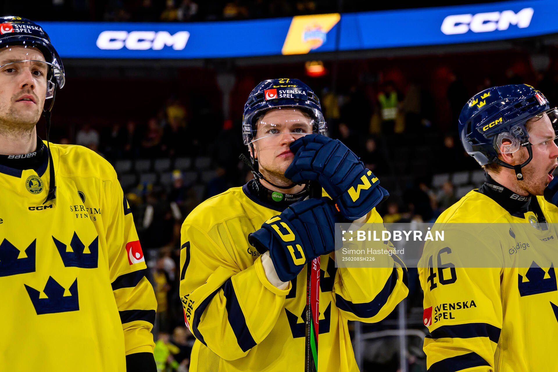Mattias Norlinder of Sweden looks dejected