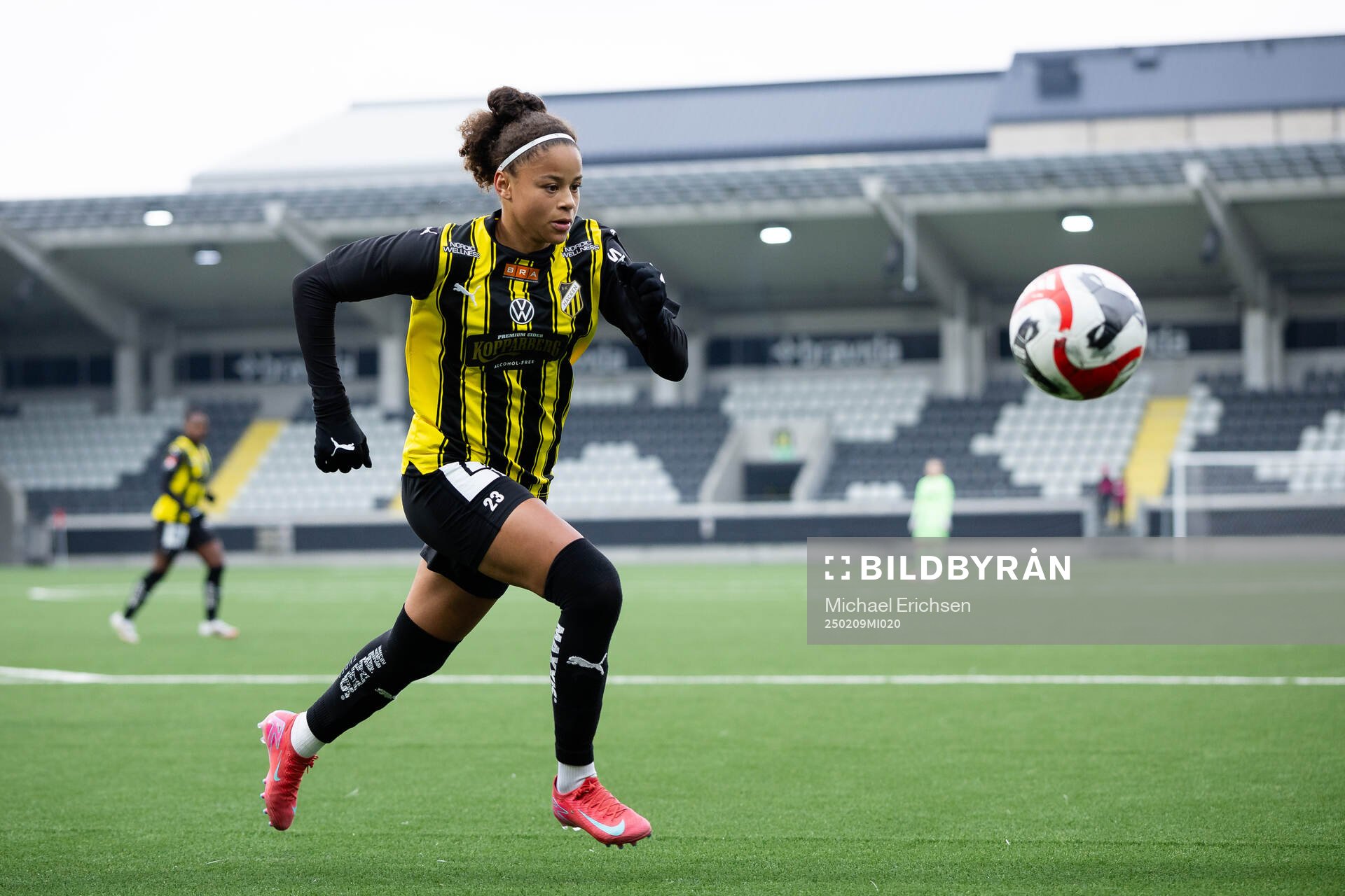 Häckens Felicia Schröder