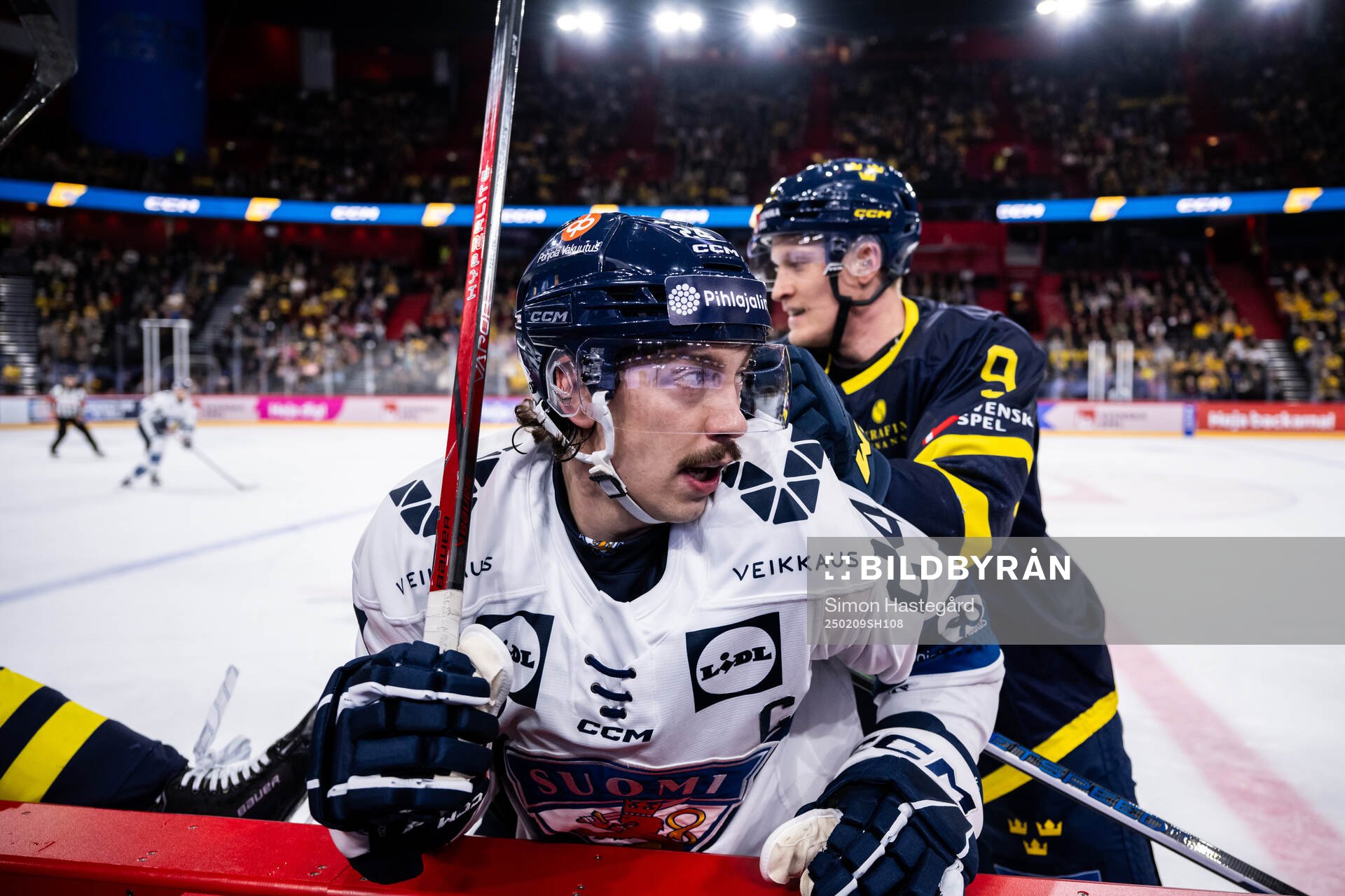 Hannes Björninen of Finland and Gabriel Carlsson of Sweden