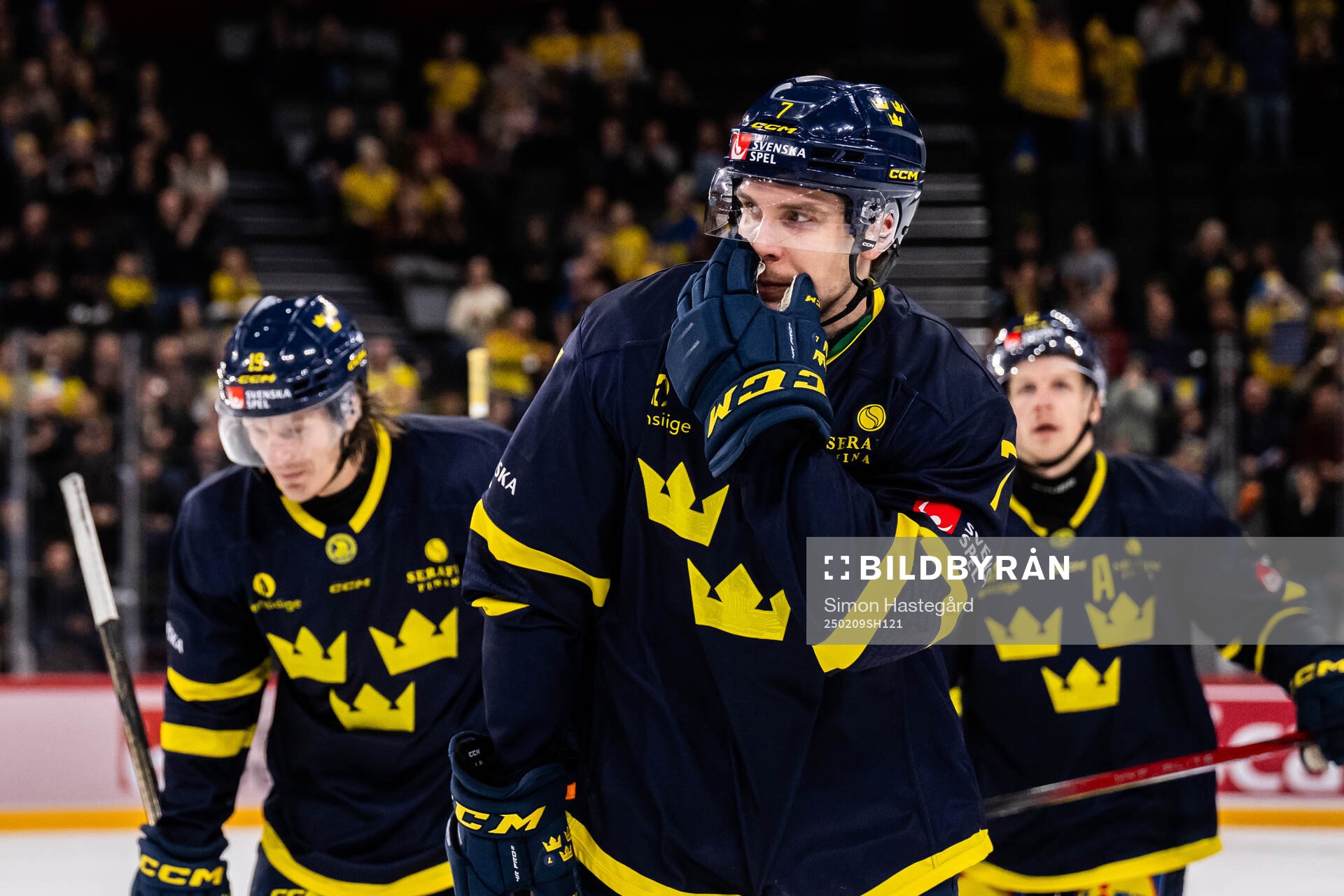 Henrik Tömmernes of Sweden celebrates