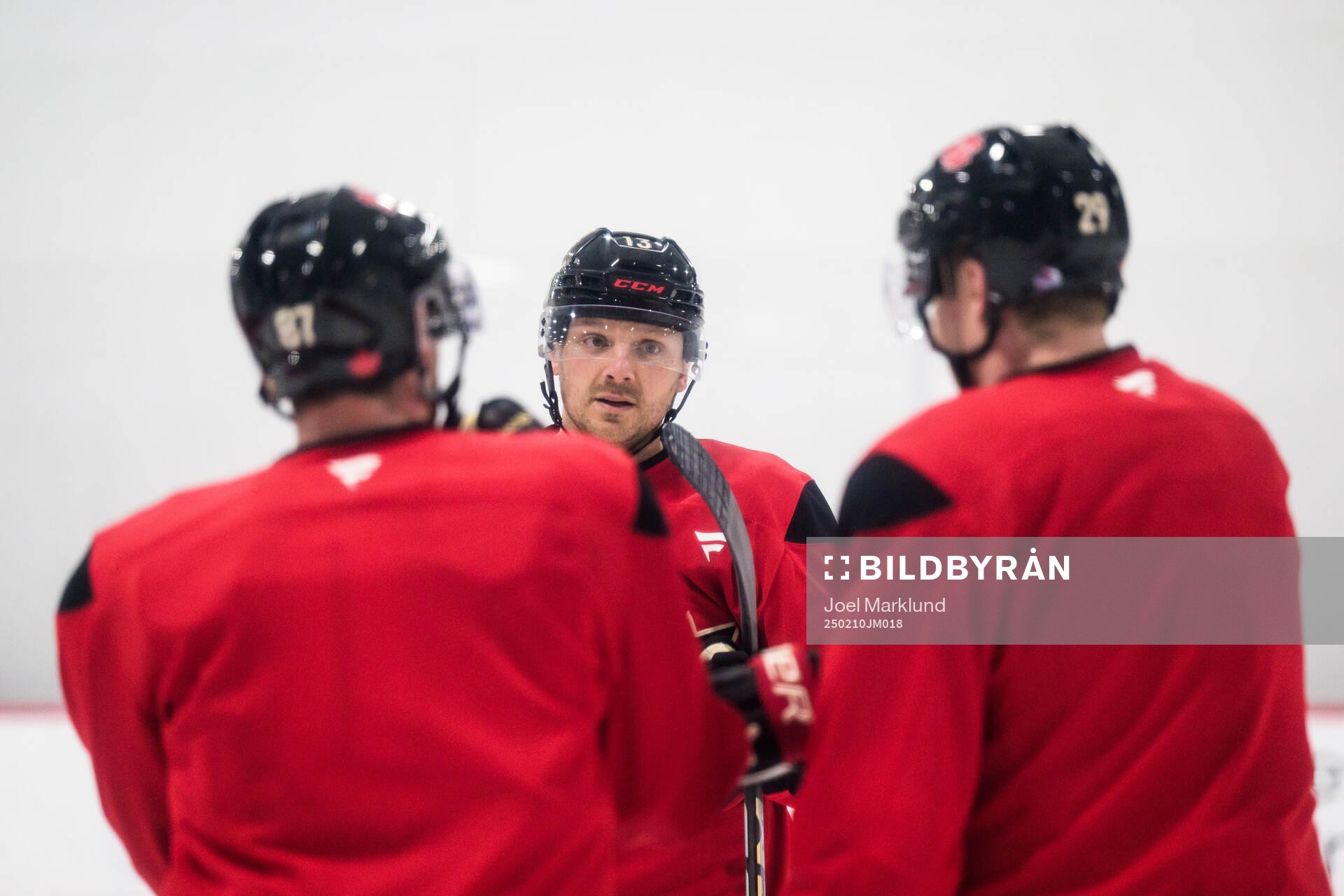 Sidney Crosby, Sam Reinhart and Nathan MacKinnon of Canada