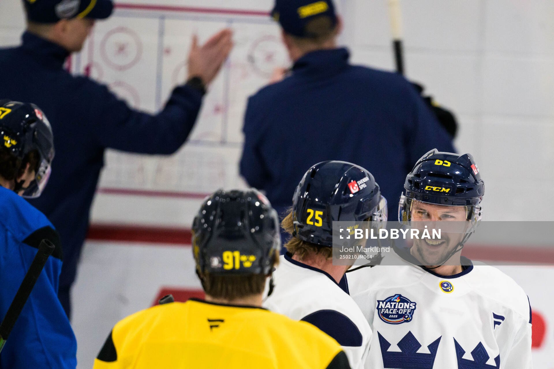 Jonas Brodin and Erik Karlsson of Sweden at a practice