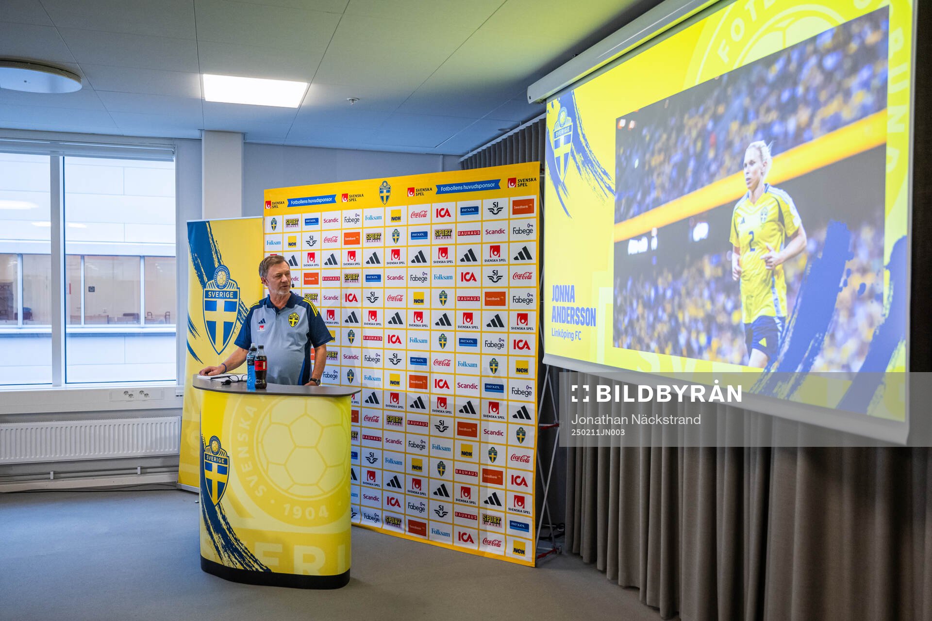 Head coach Peter Gerhardsson of the Swedish women's