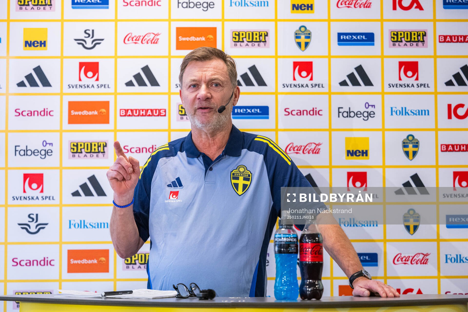 Head coach Peter Gerhardsson of the Swedish women's
