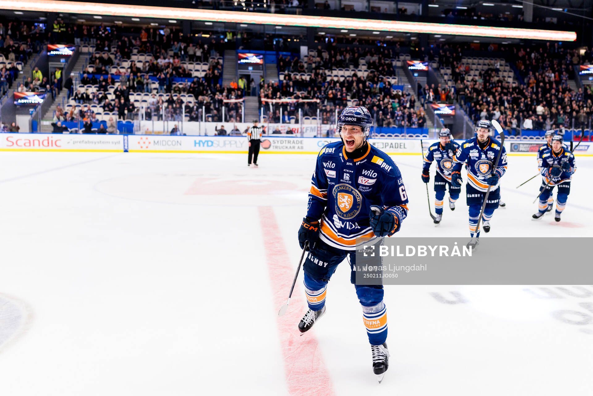 Växjös Eric Martinsson jublar