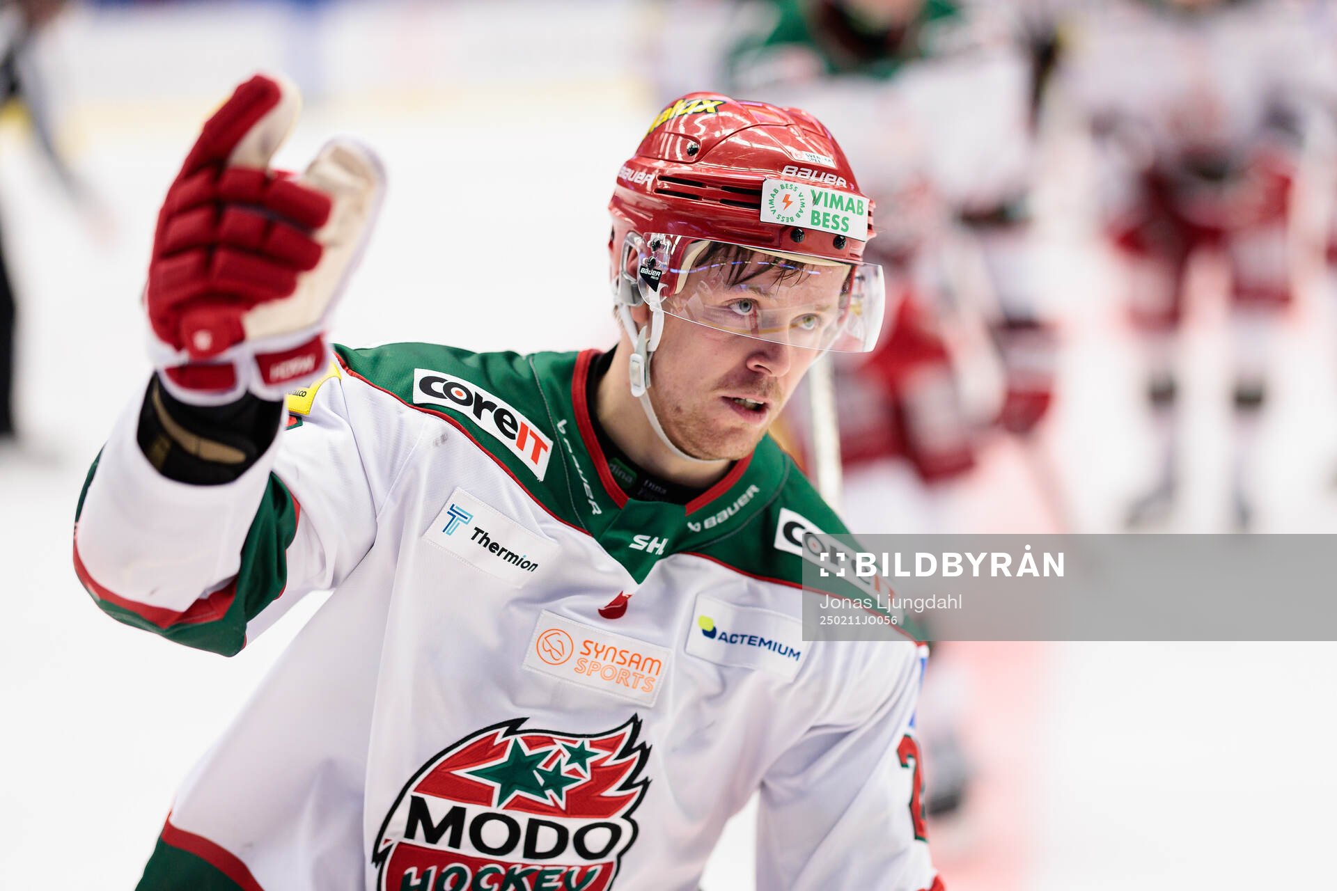 Modos Mikkel Aagaard jublar