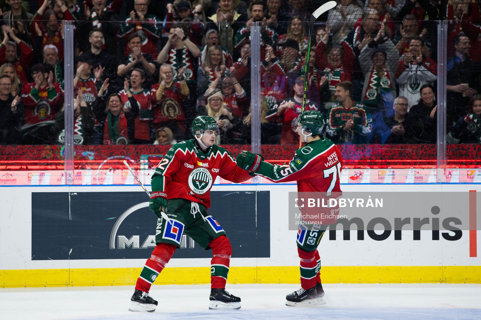 Frölundas Filip Cederqvist jublar med David Edstrom