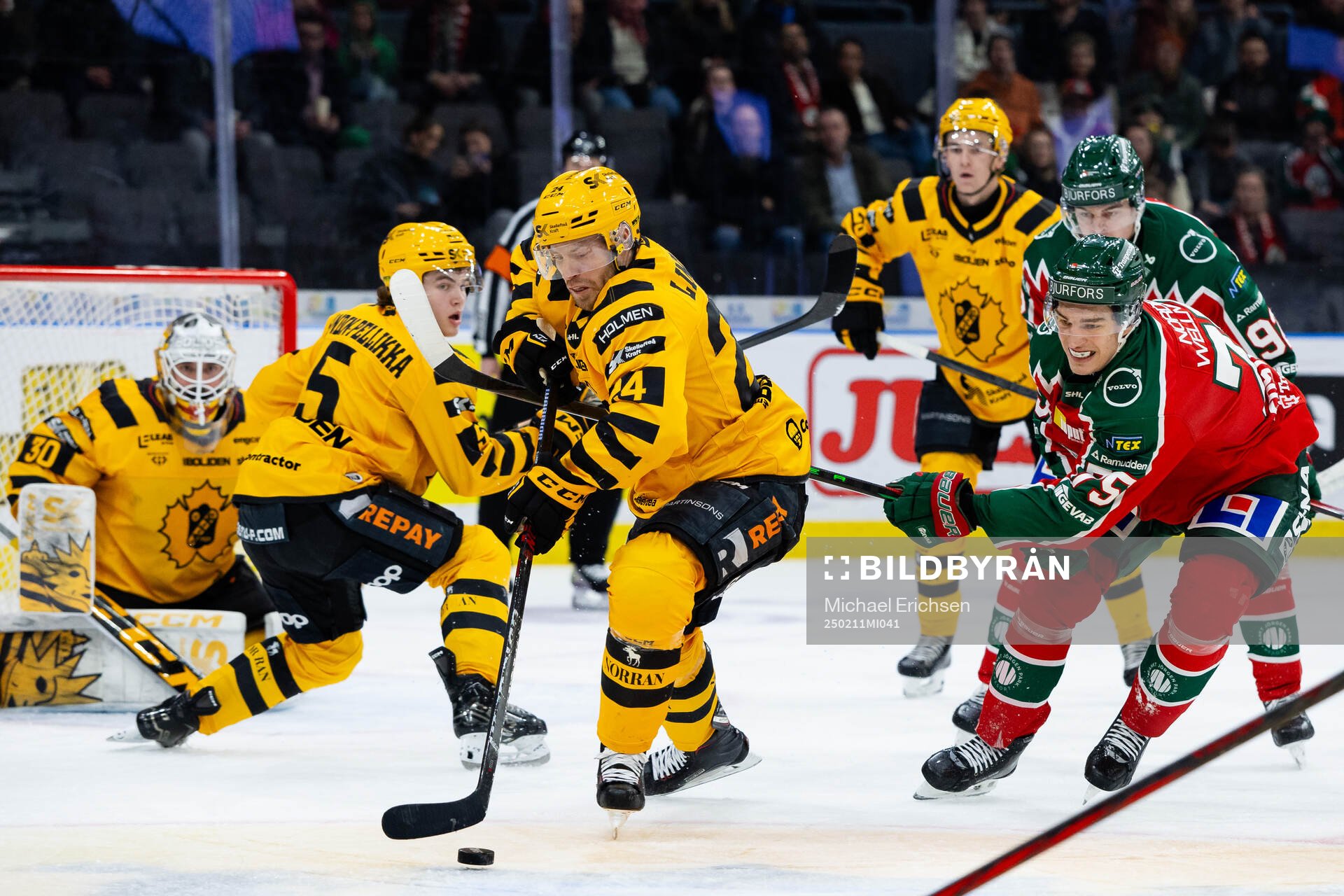 Skellefteås Oscar Lindberg och Frölundas David Edstrom
