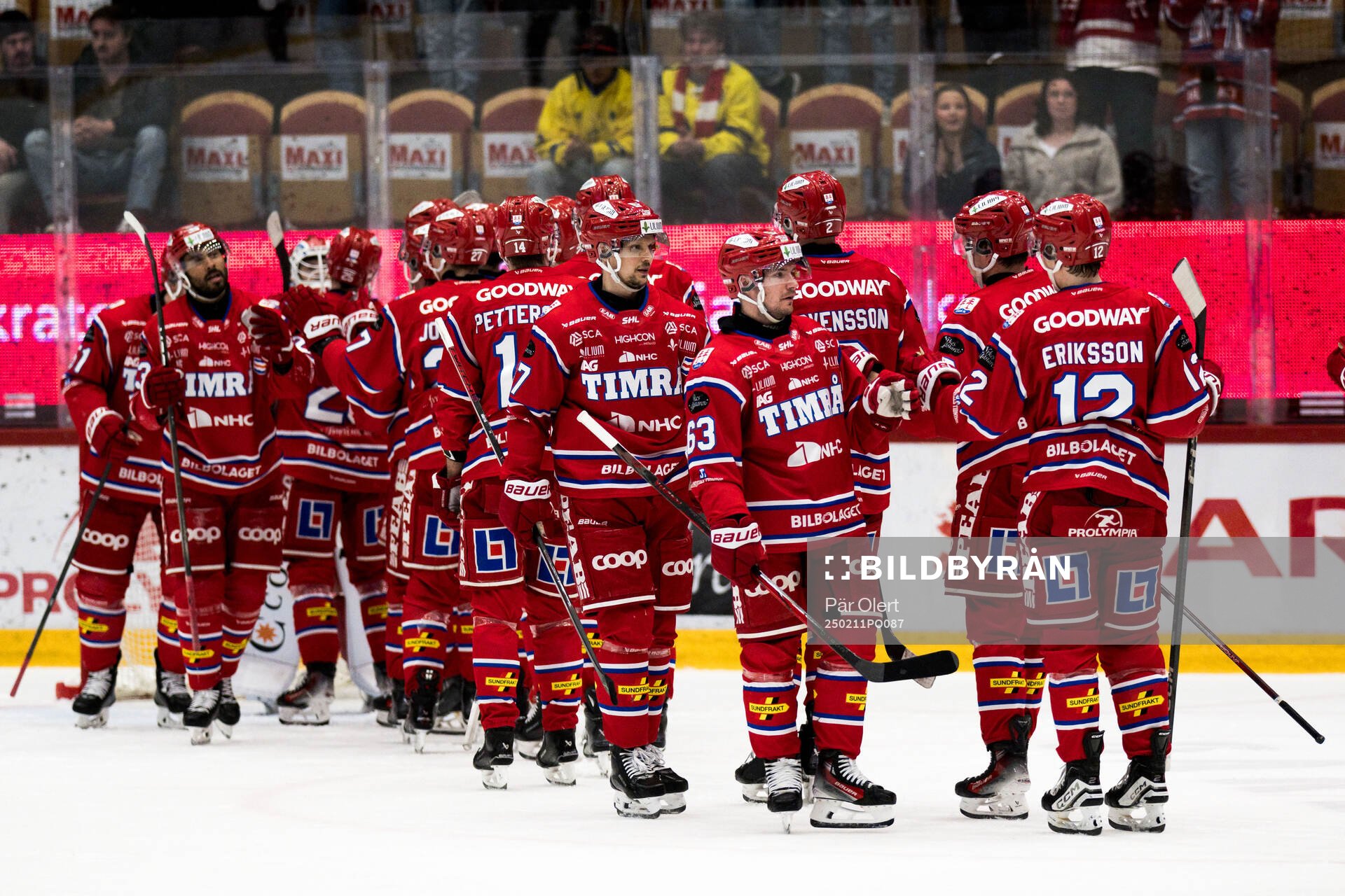 Timrås spelare jublar