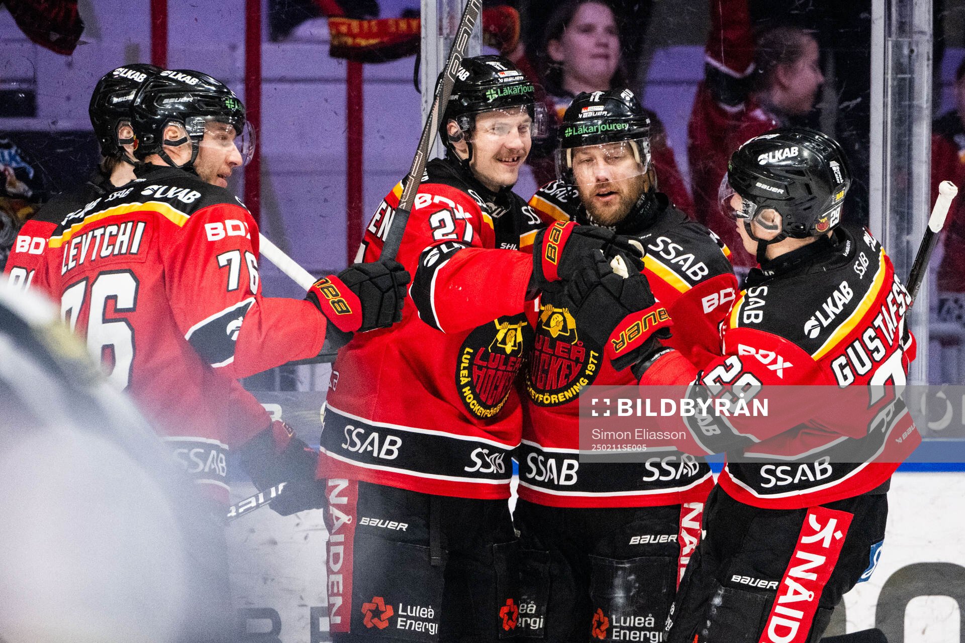 Luleås Oskari Laaksonen jublar