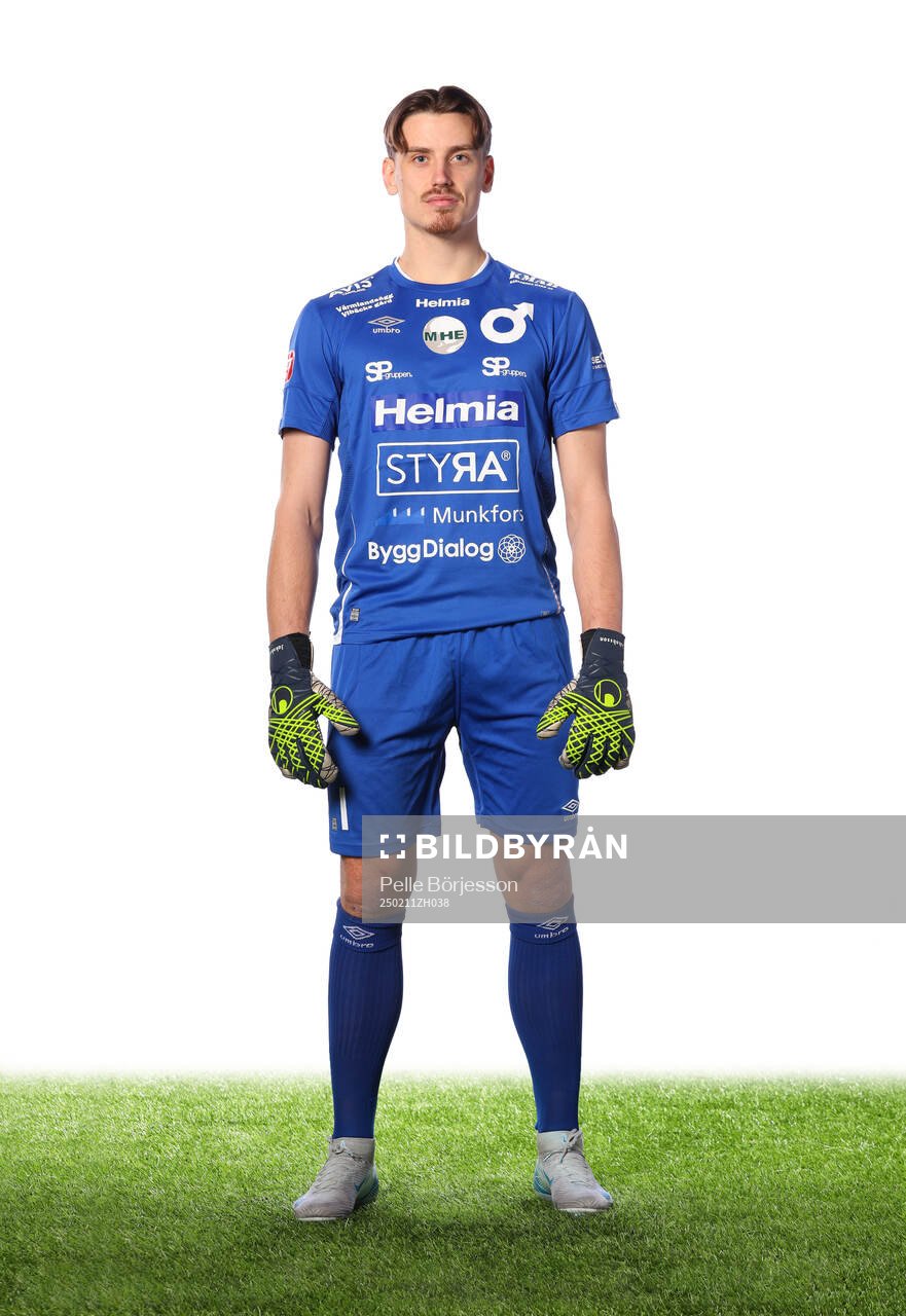 Degerfors målvakt Wille Jakobsson