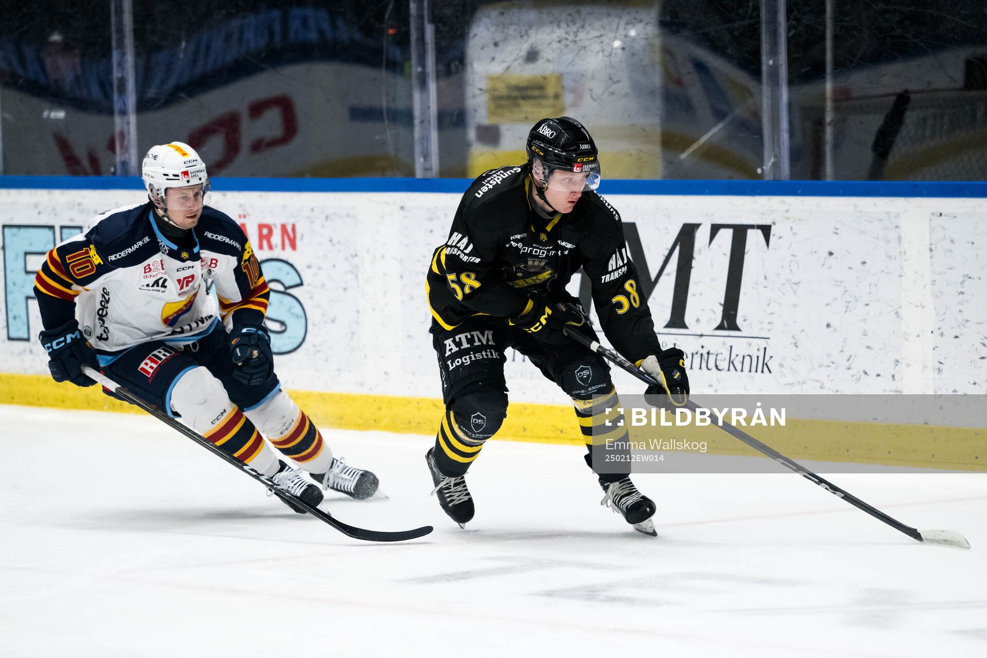 Djurgårdens Jakob Ragnarsson och AIKs Oskar Magnusson