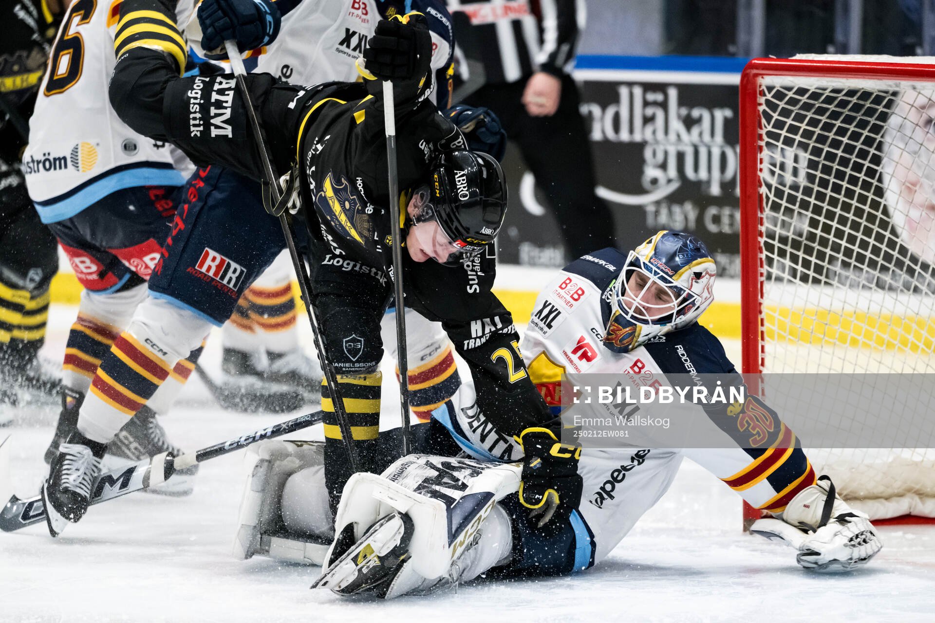 AIKs Theo Hårdstam och Djurgårdens Hugo Hävelid