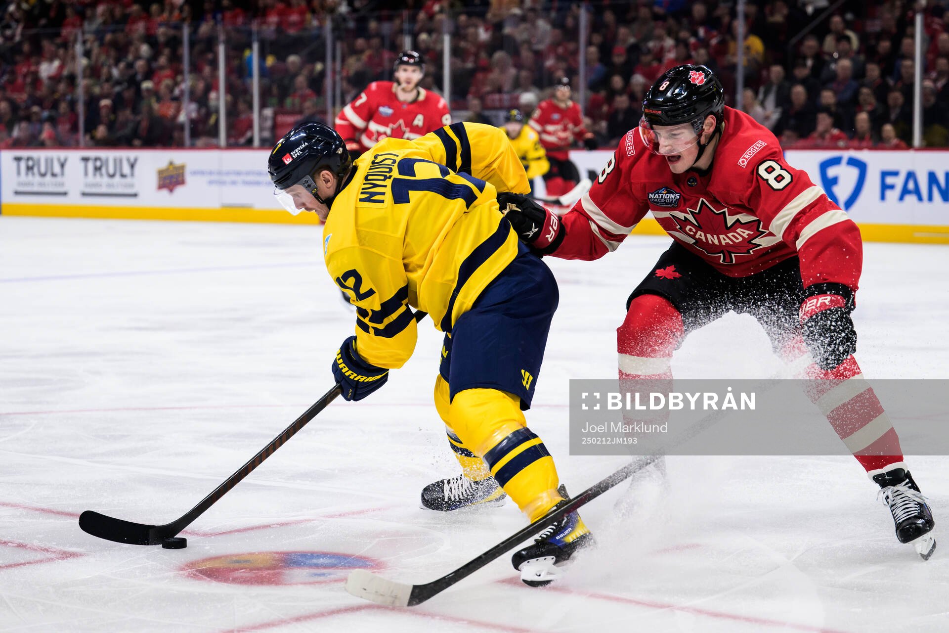 Gustav Nyquist of Sweden and Cale Makar of Canada