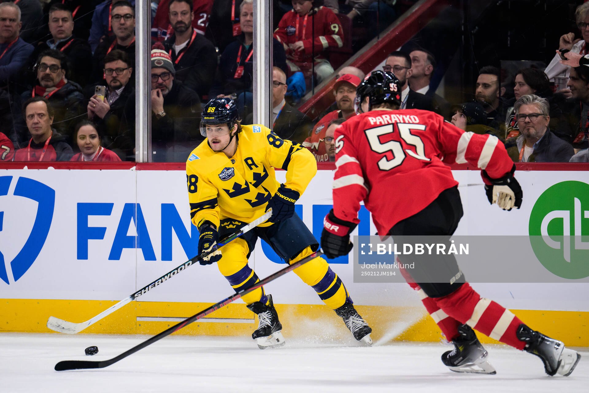 William Nylander of Sweden and Colton Parayko of Canada