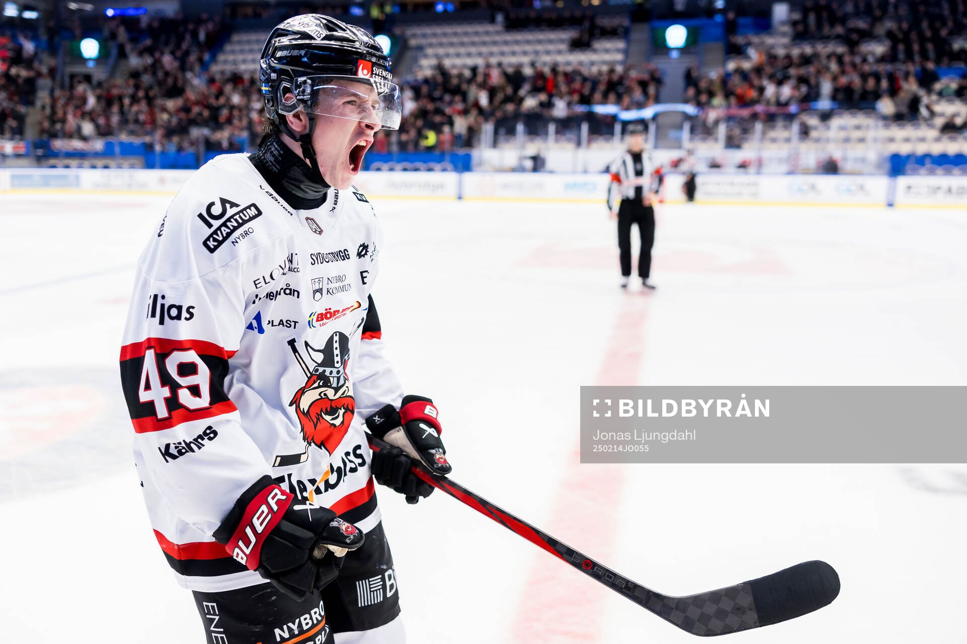 Nybros Kalle Holm jublar