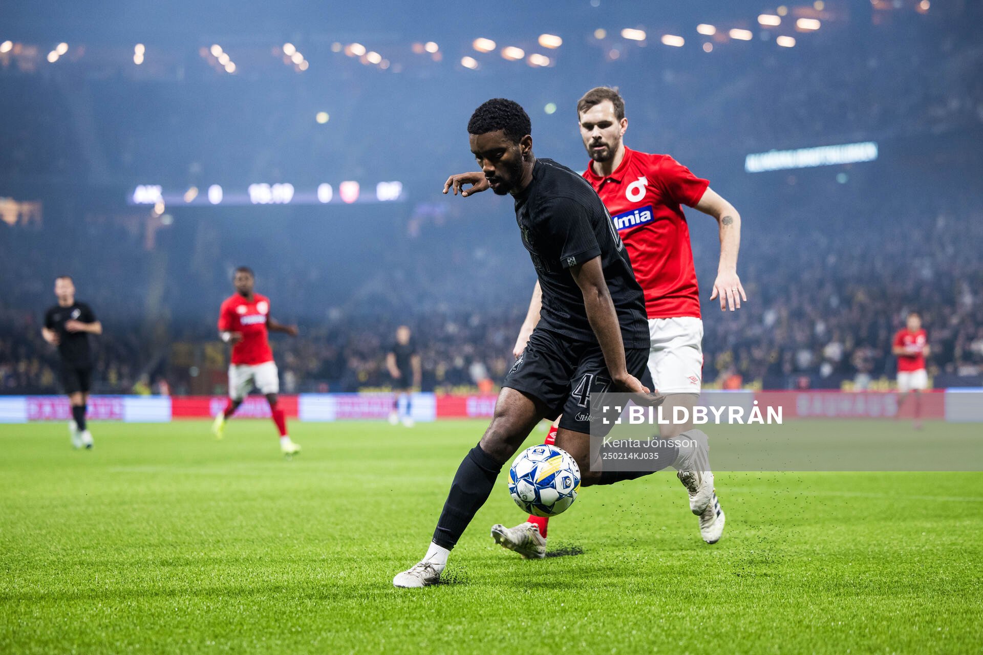 AIKs Alexander Fesshaie Beraki och Degerfors Sebastian