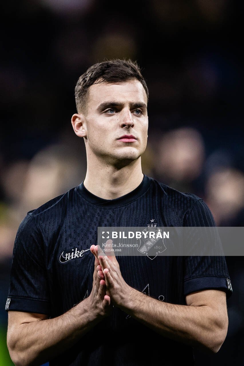 AIKs Aron Csongvai