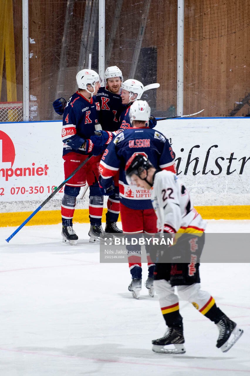 under ishockeymatchen i HockeyTvåan Norra CD mellan