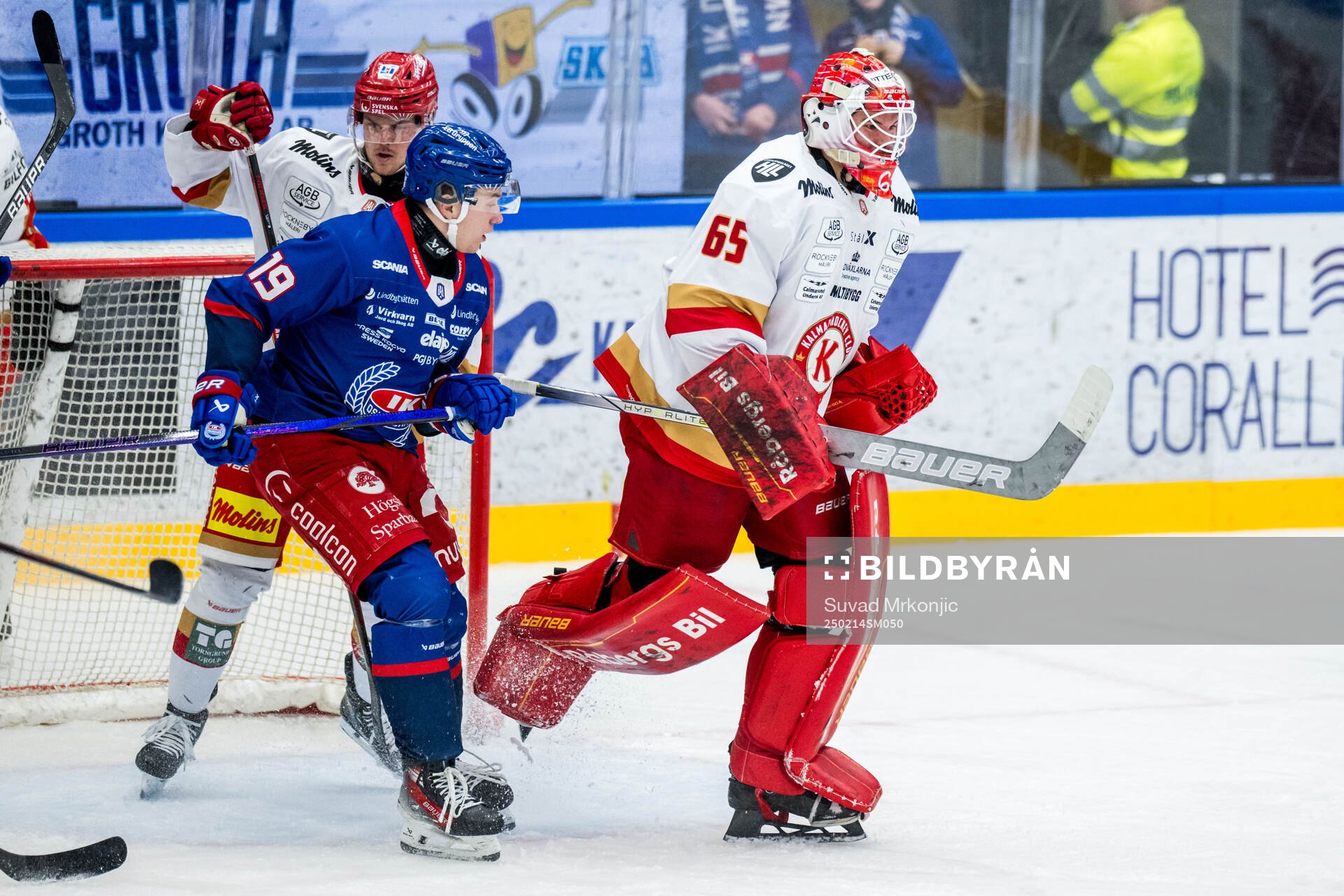 Oskarshamns Viktor Smeds och Kalmars målvakt Jacob Crespin