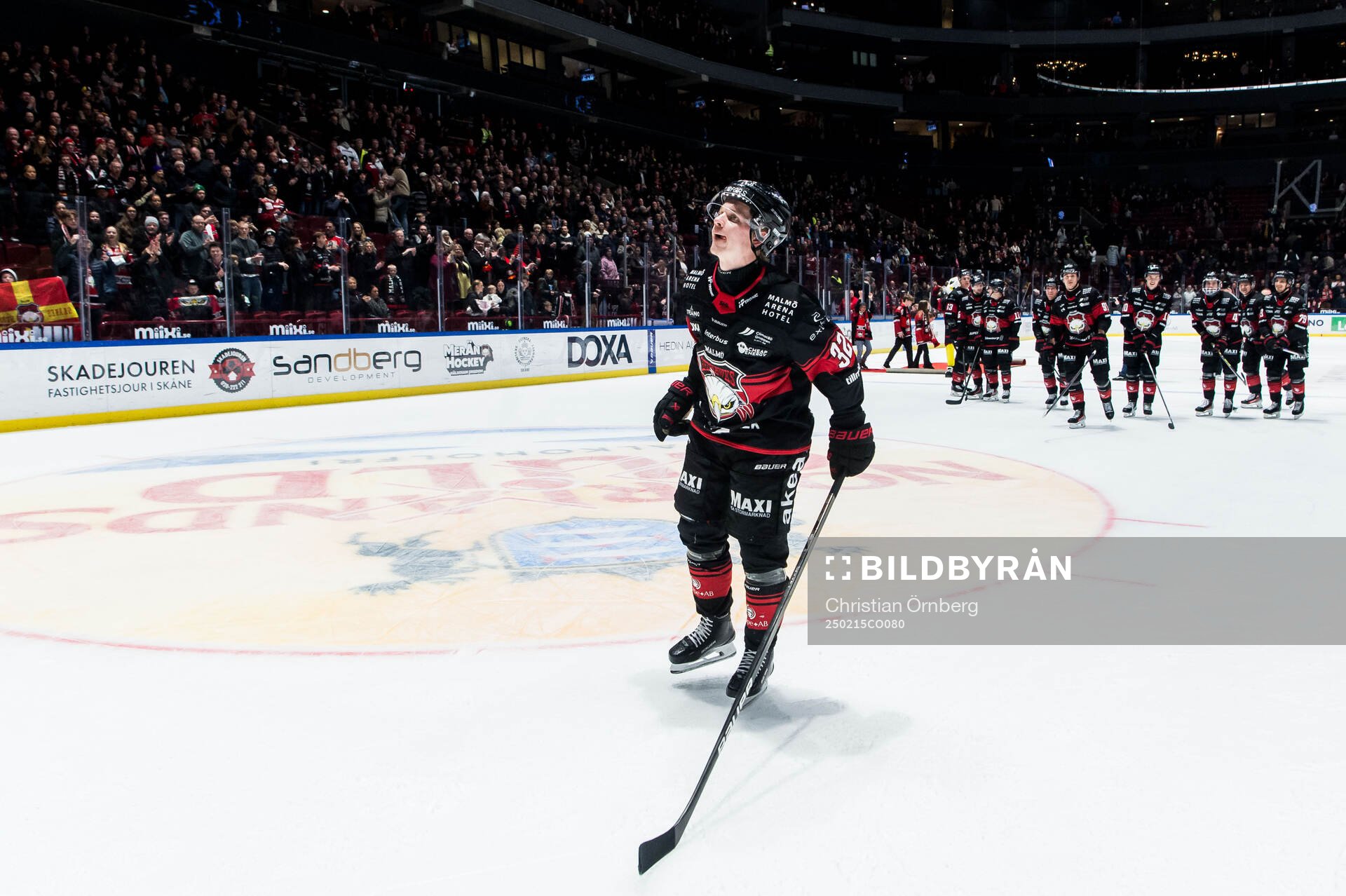 Malmö Redhawks Joona Ikonen jublar