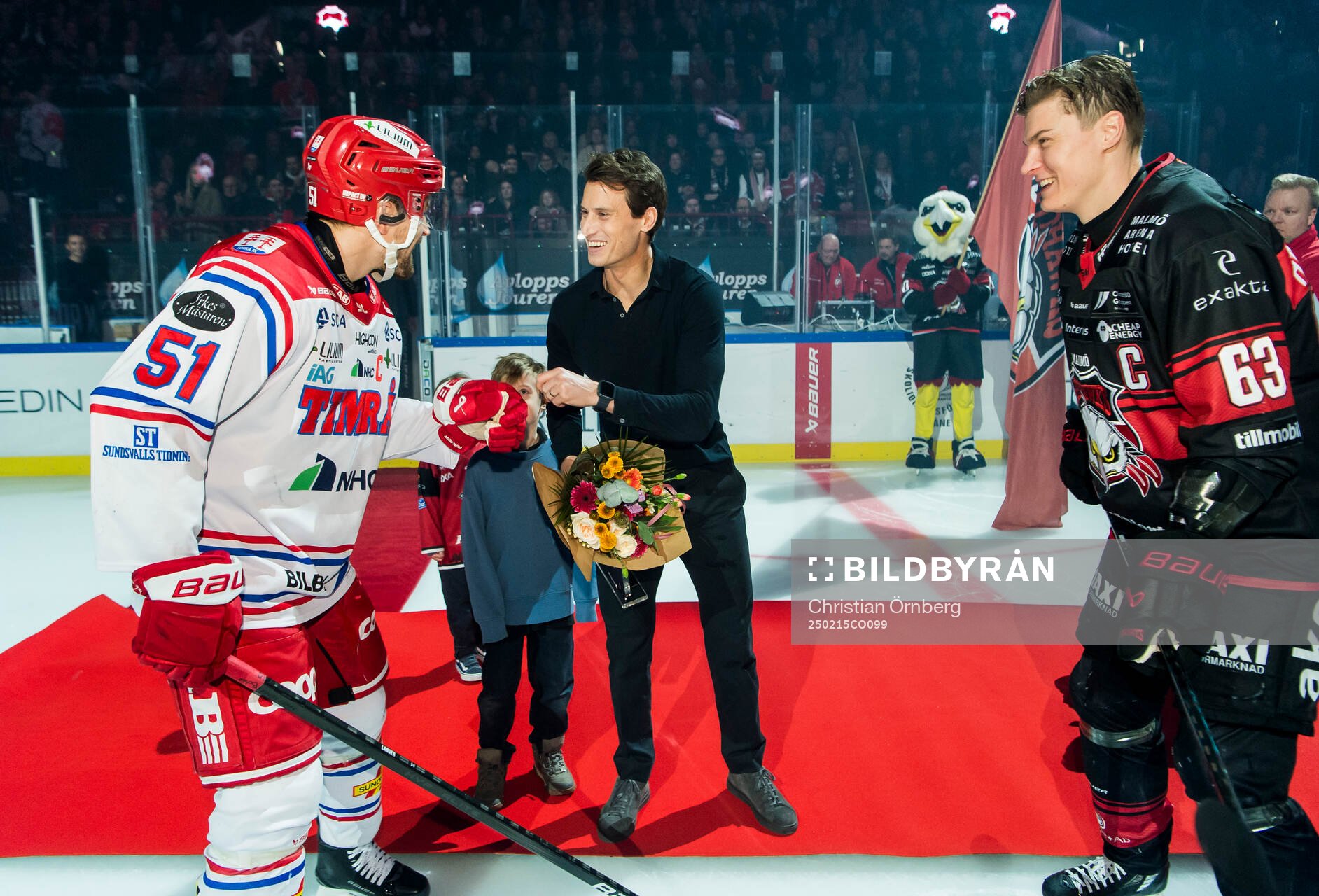 Timrås Anton Lander och Malmö Redhawks Fredrik Händemark