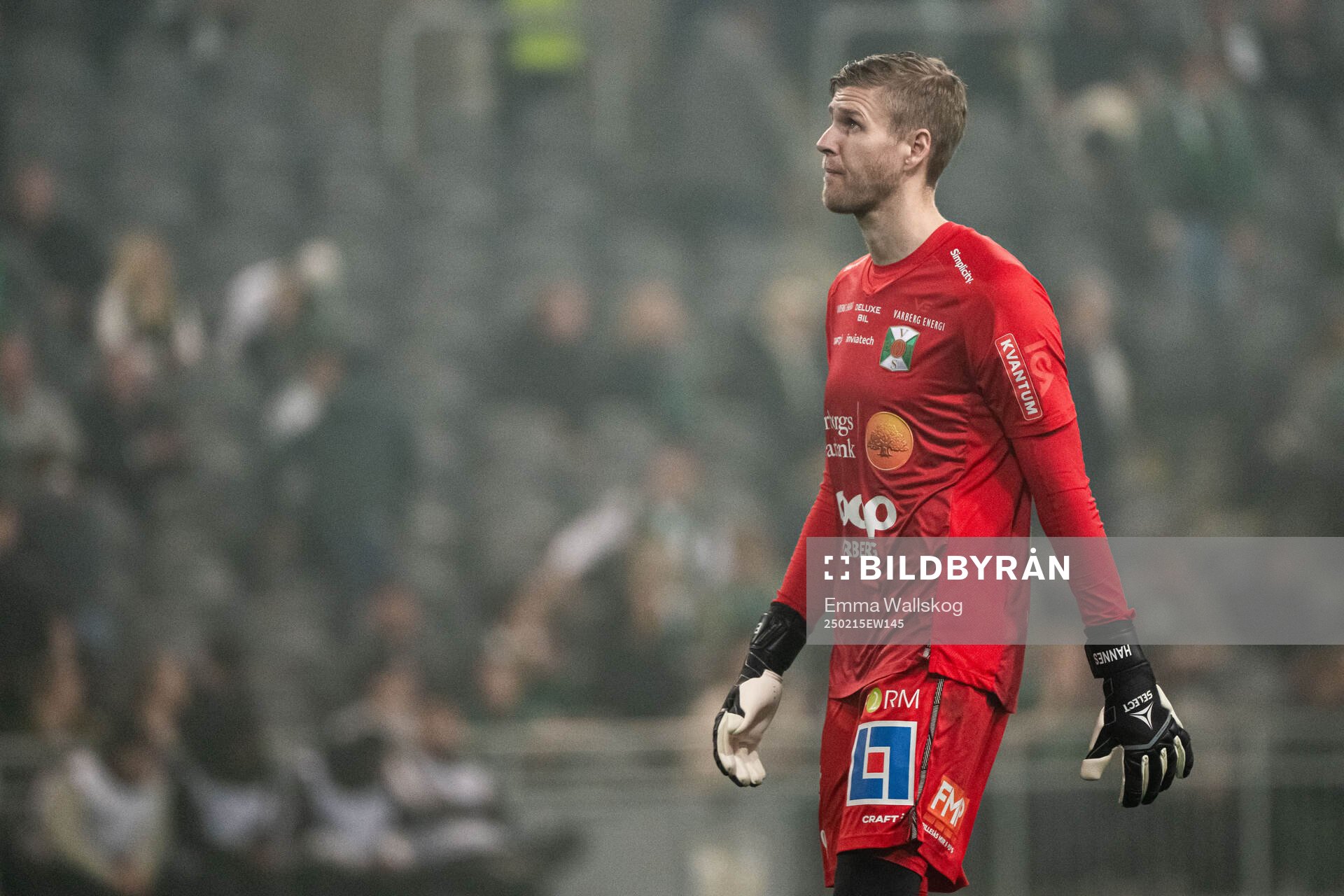 Varbergs målvakt Fredrik Andersson deppar