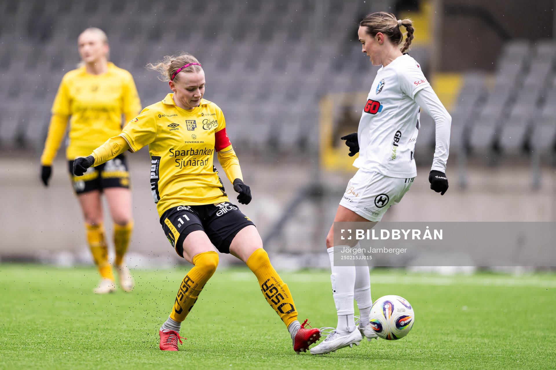 Elfsborgs Leann Nyström och Växjö DFFs Larkin Russel